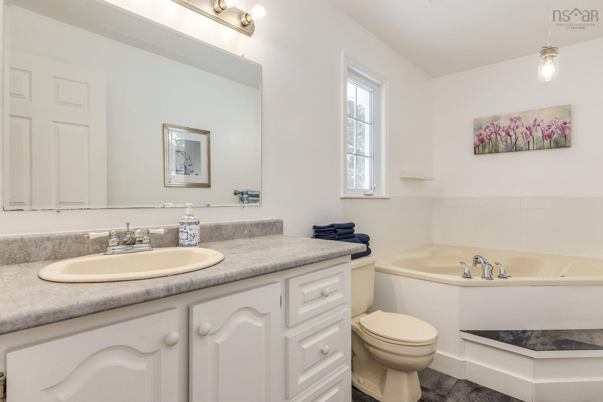 19 Newport Drive, Fall River, NS (MLS 202601711)