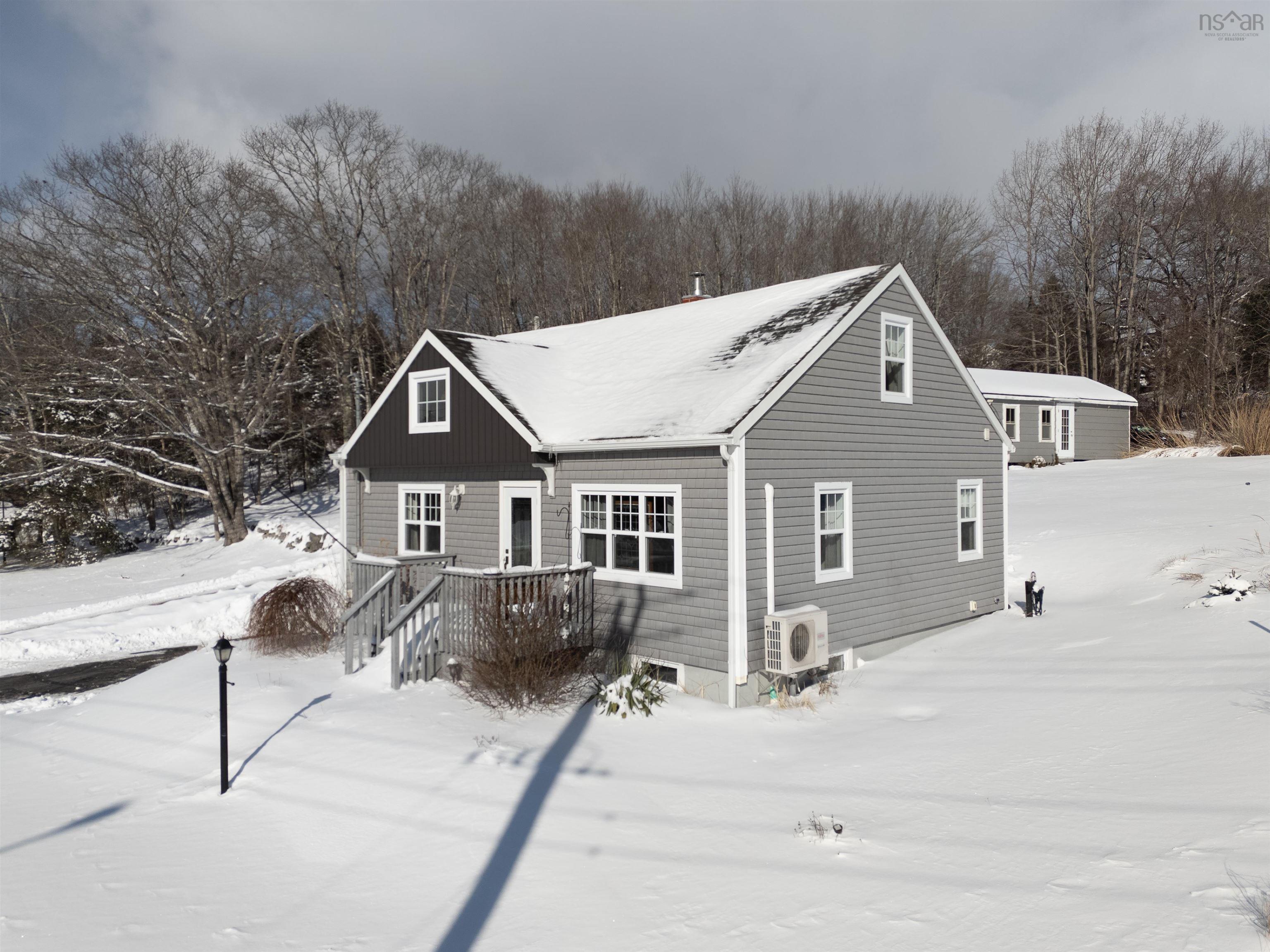 $429,000.00: 4642 Highway 3, Marriott