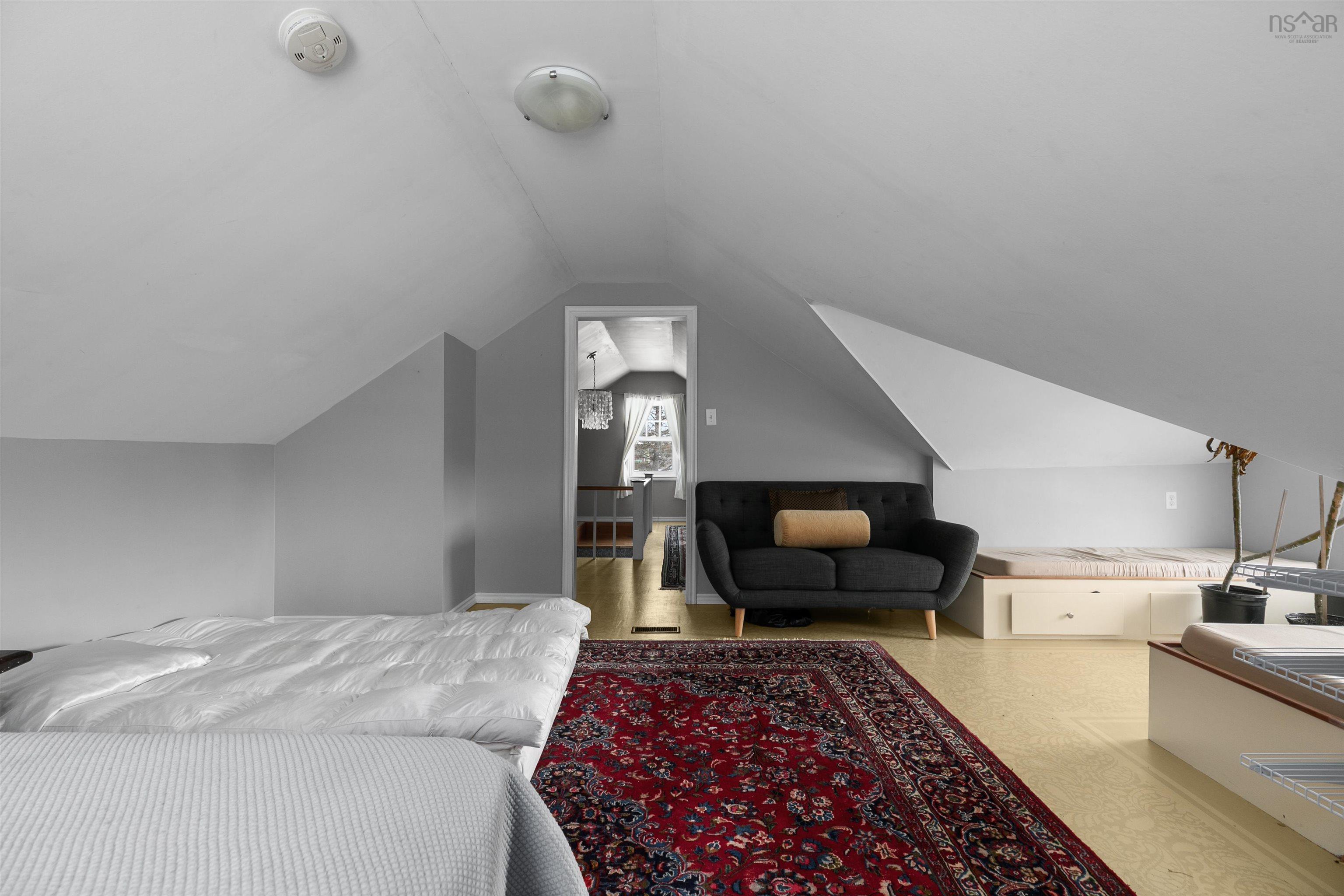 $429,000.00: 4642 Highway 3, Marriott