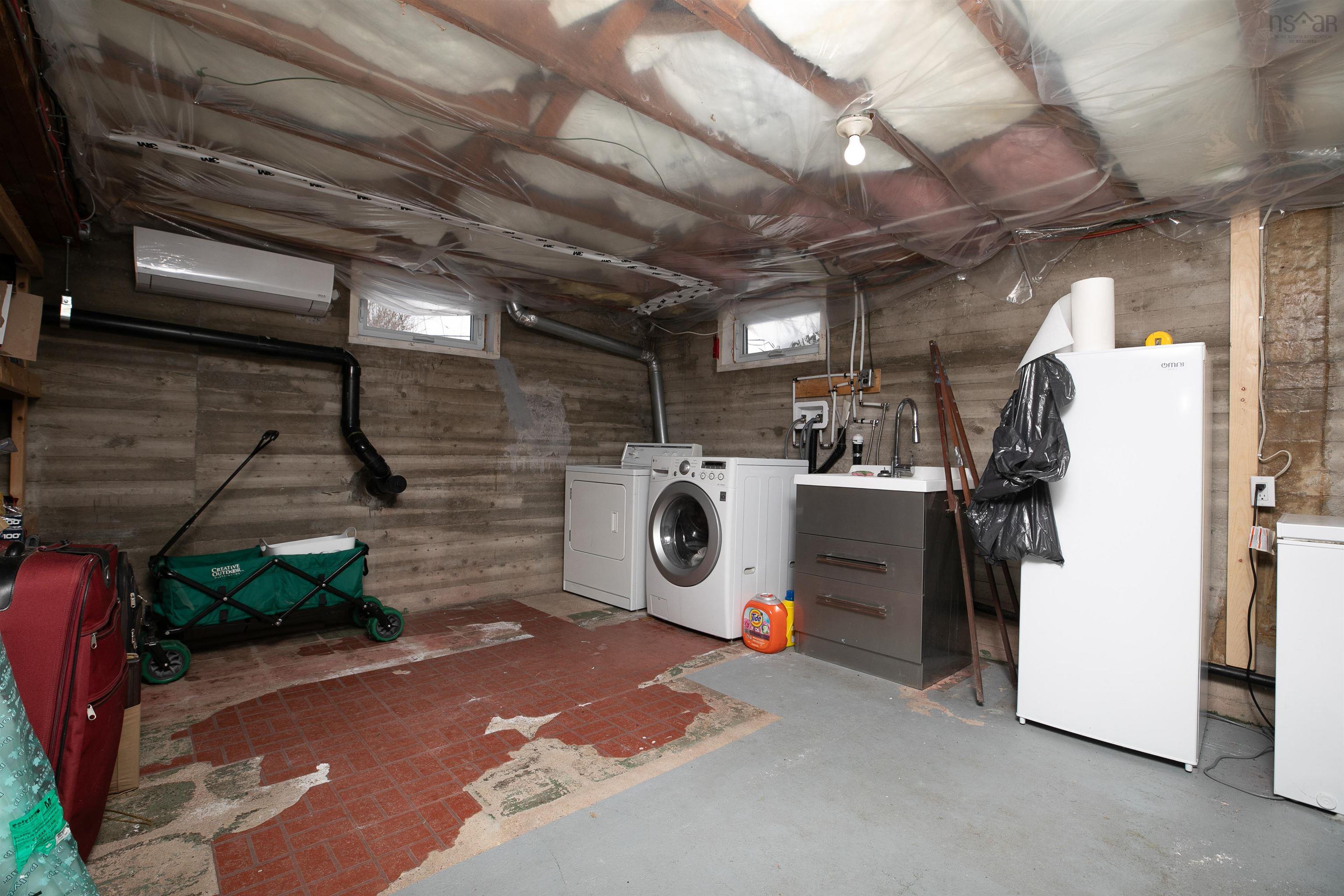 $429,000.00: 4642 Highway 3, Marriott