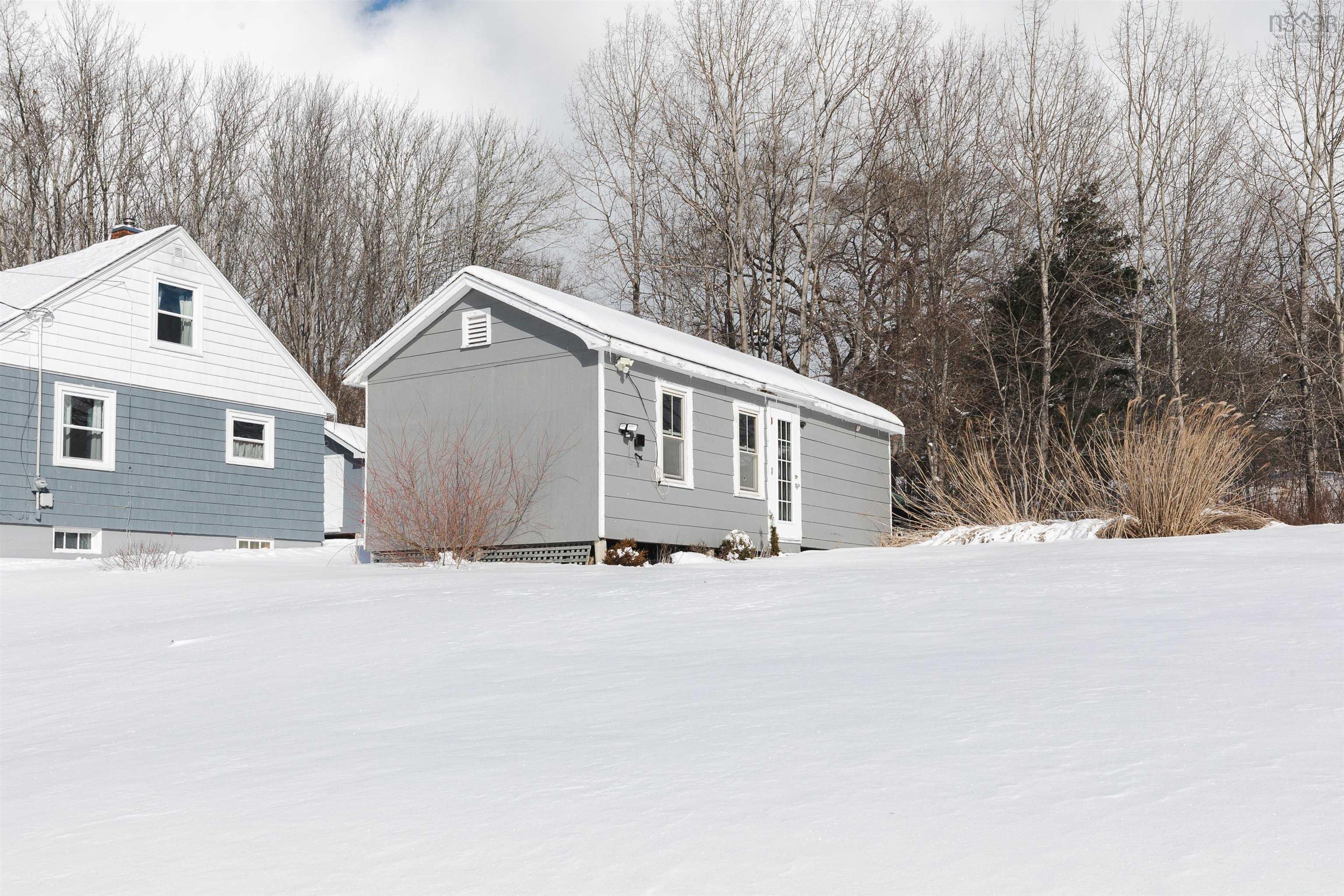 $429,000.00: 4642 Highway 3, Marriott