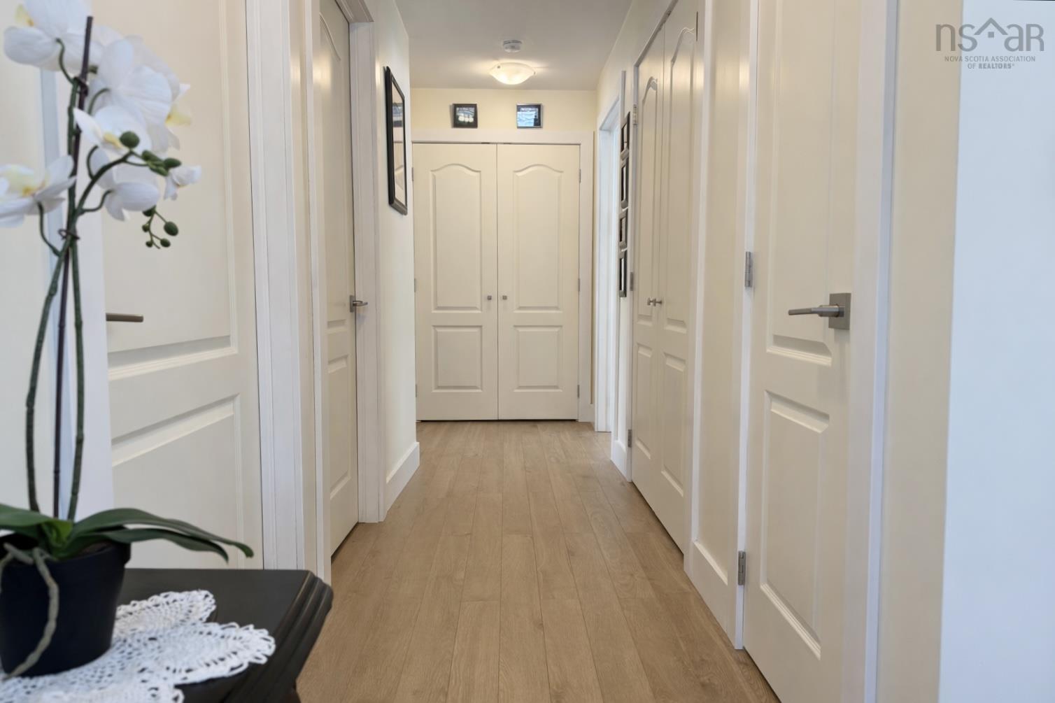 $389,900.00: 78 Whistle Stop Court, Westchester