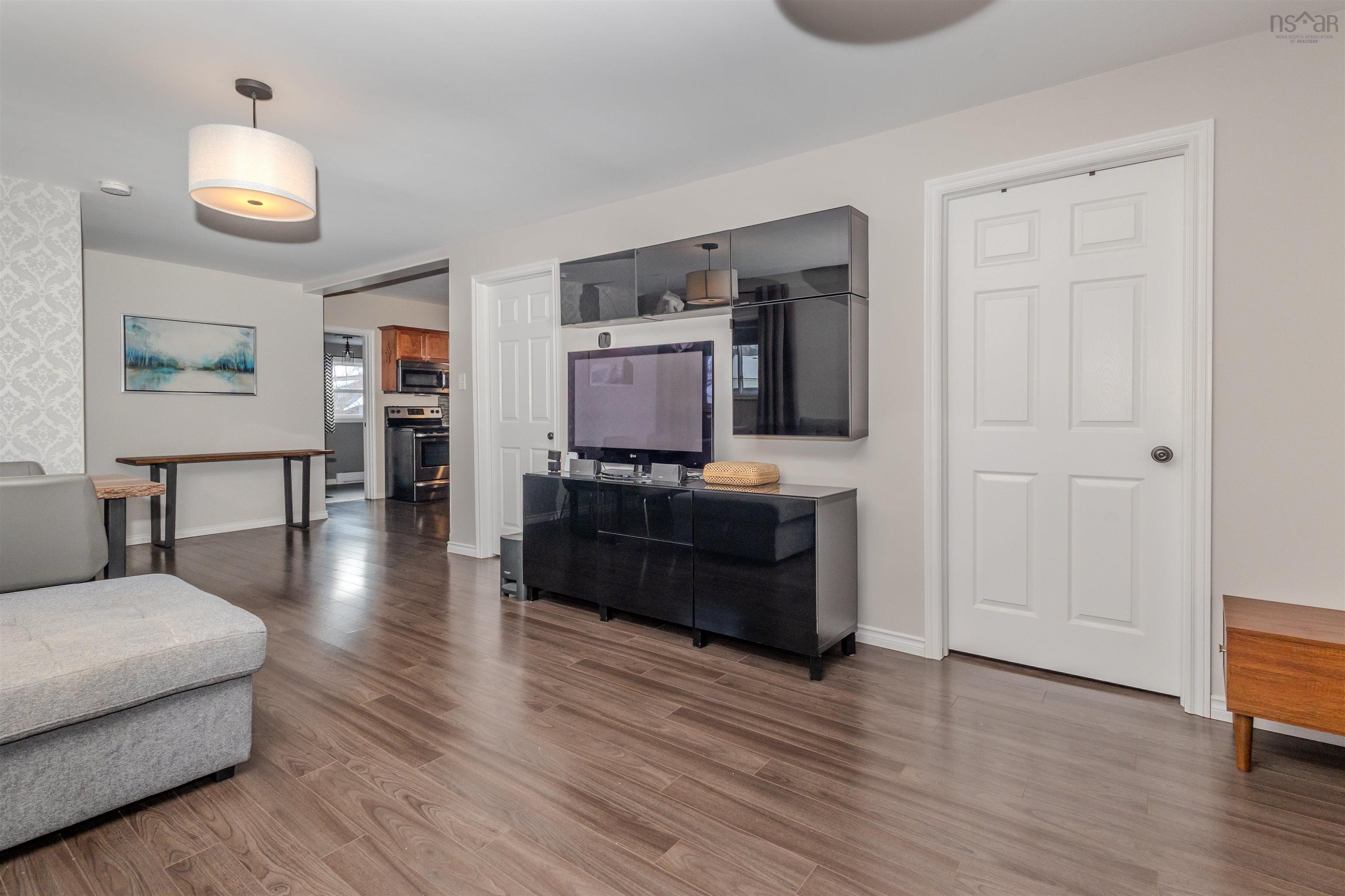 $249,000.00: 366 Whitney Avenue, Sydney