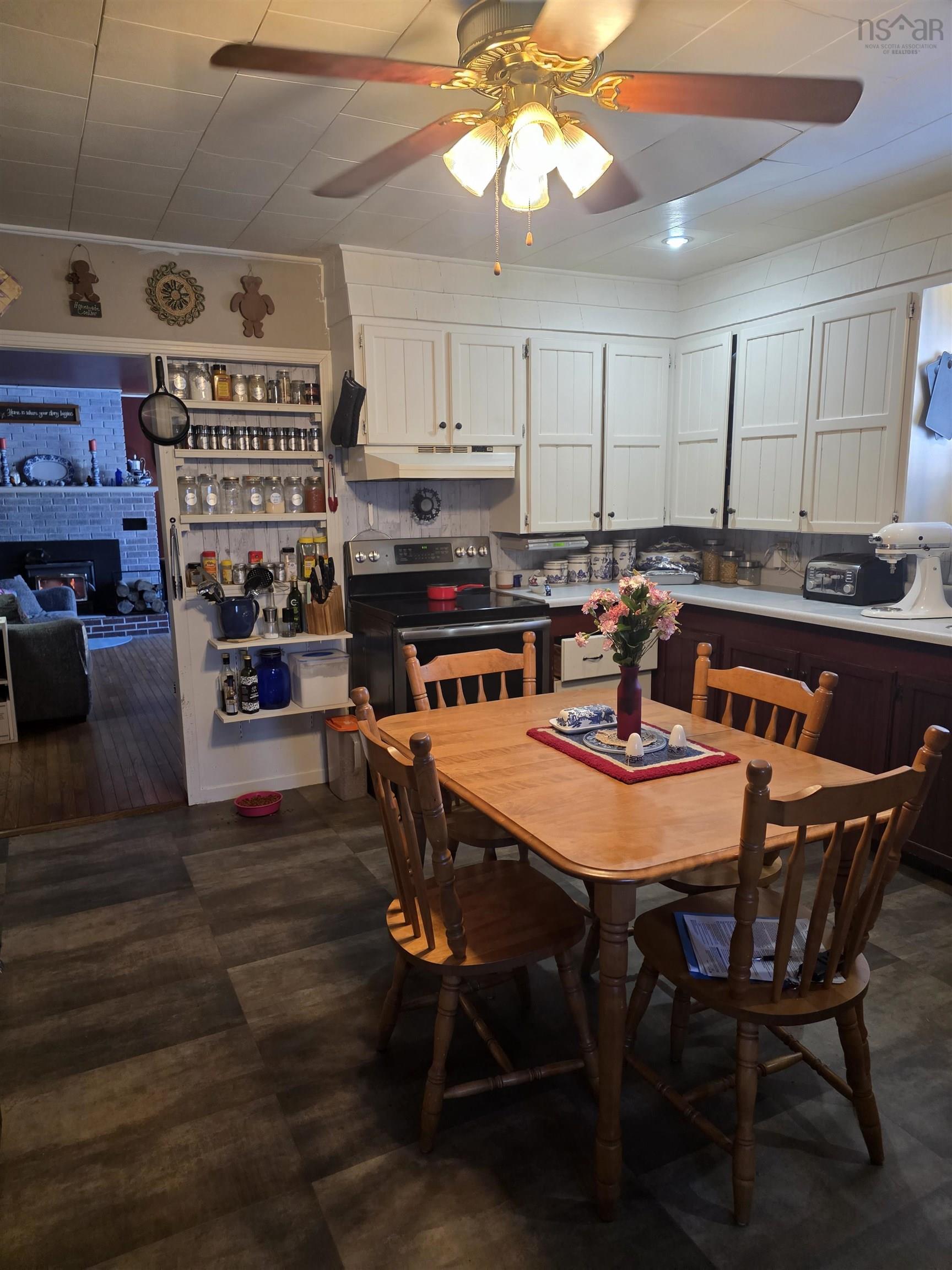 $229,000.00: 197 Hammond Street, Shelburne