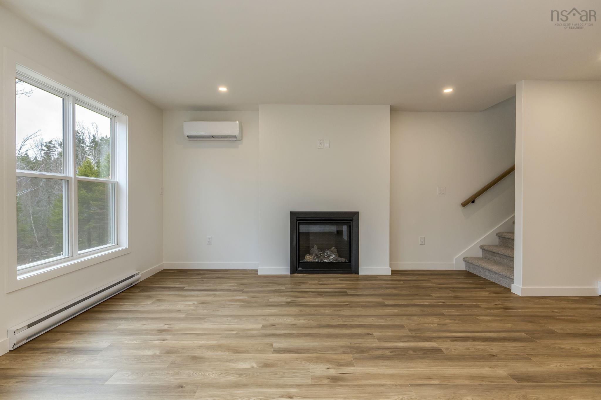 $665,900.00: SMD-5B 44 Simona Drive, Dartmouth