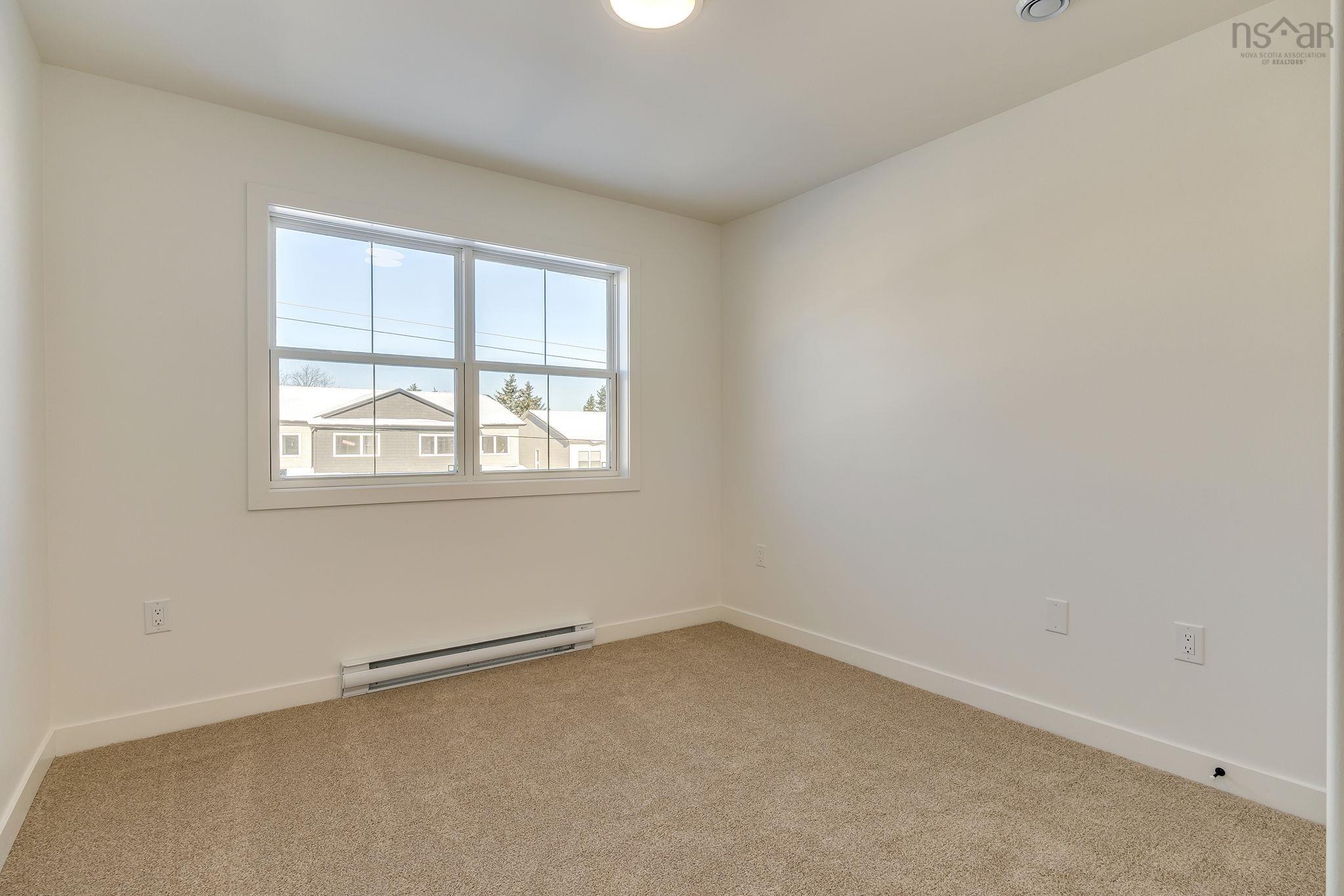 $659,900.00: SMD-6B 50 Simona Drive, Dartmouth