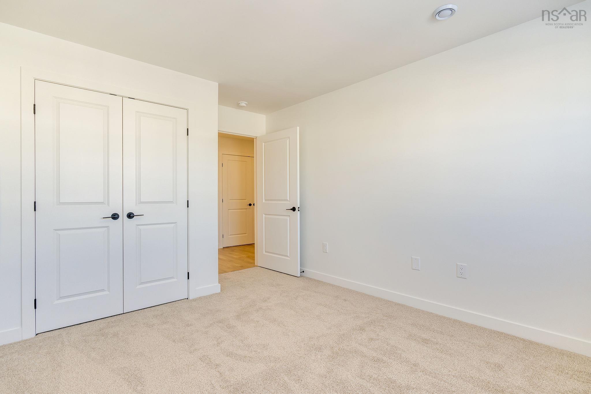 $659,900.00: SMD-6B 50 Simona Drive, Dartmouth