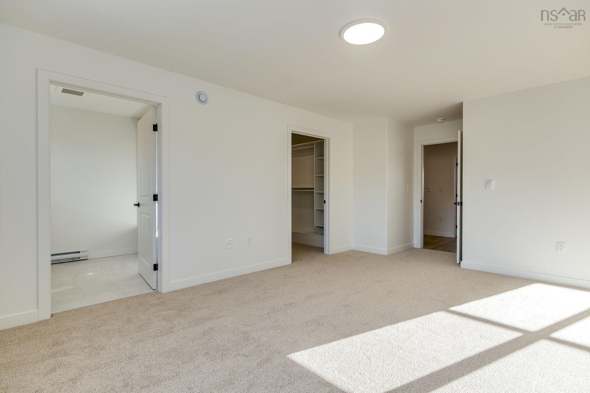 $659,900.00: SMD-6B 50 Simona Drive, Dartmouth