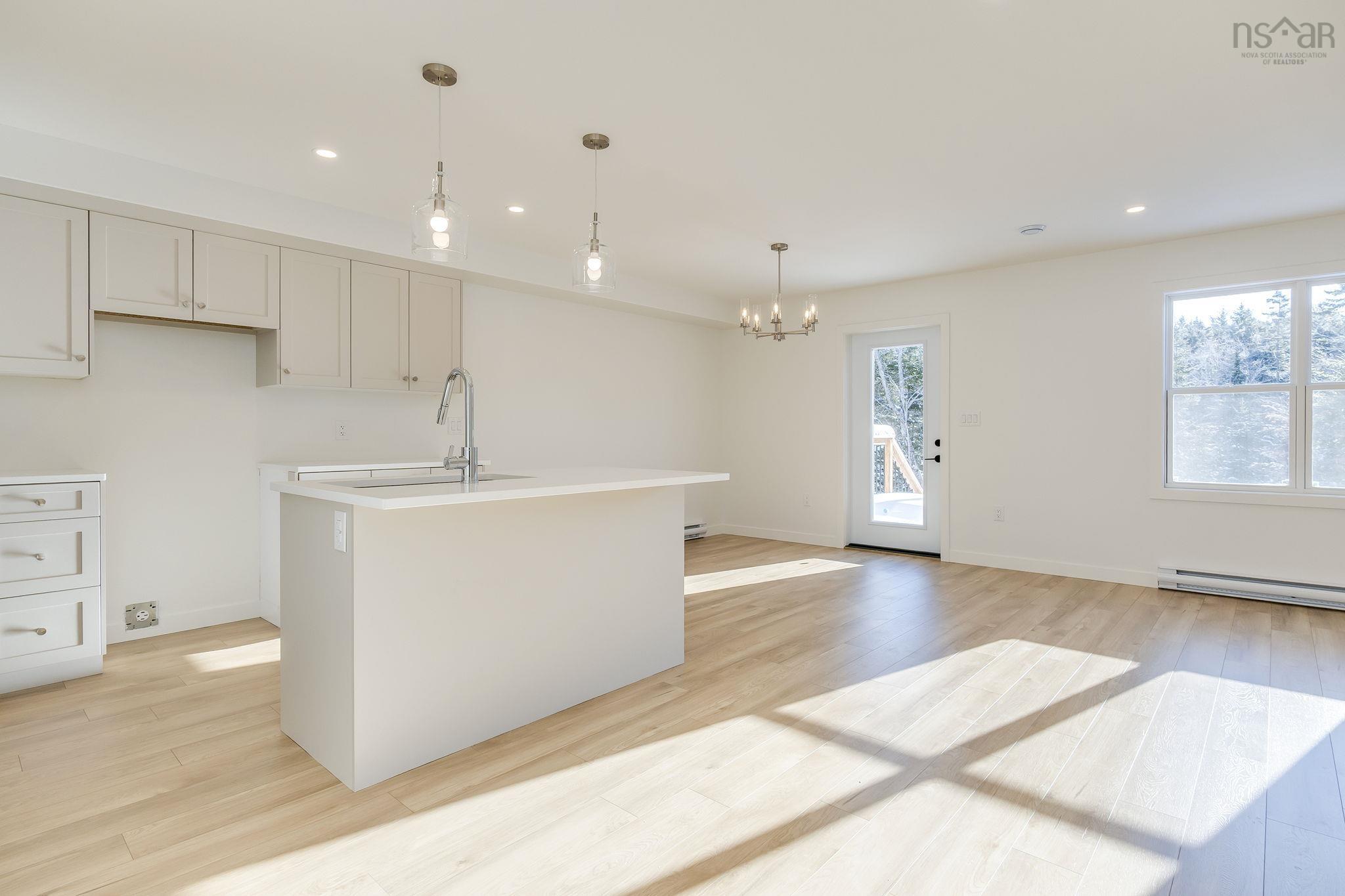 $659,900.00: SMD-6B 50 Simona Drive, Dartmouth