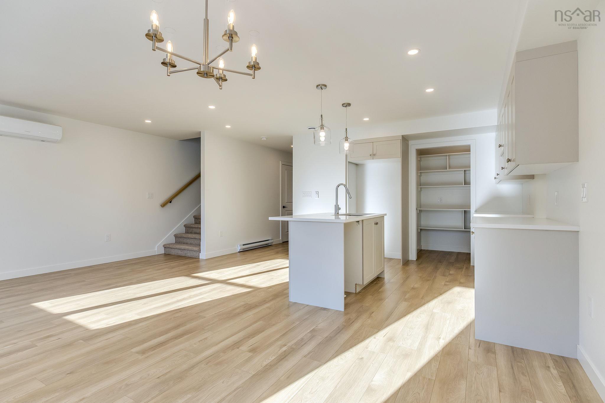 $659,900.00: SMD-6B 50 Simona Drive, Dartmouth