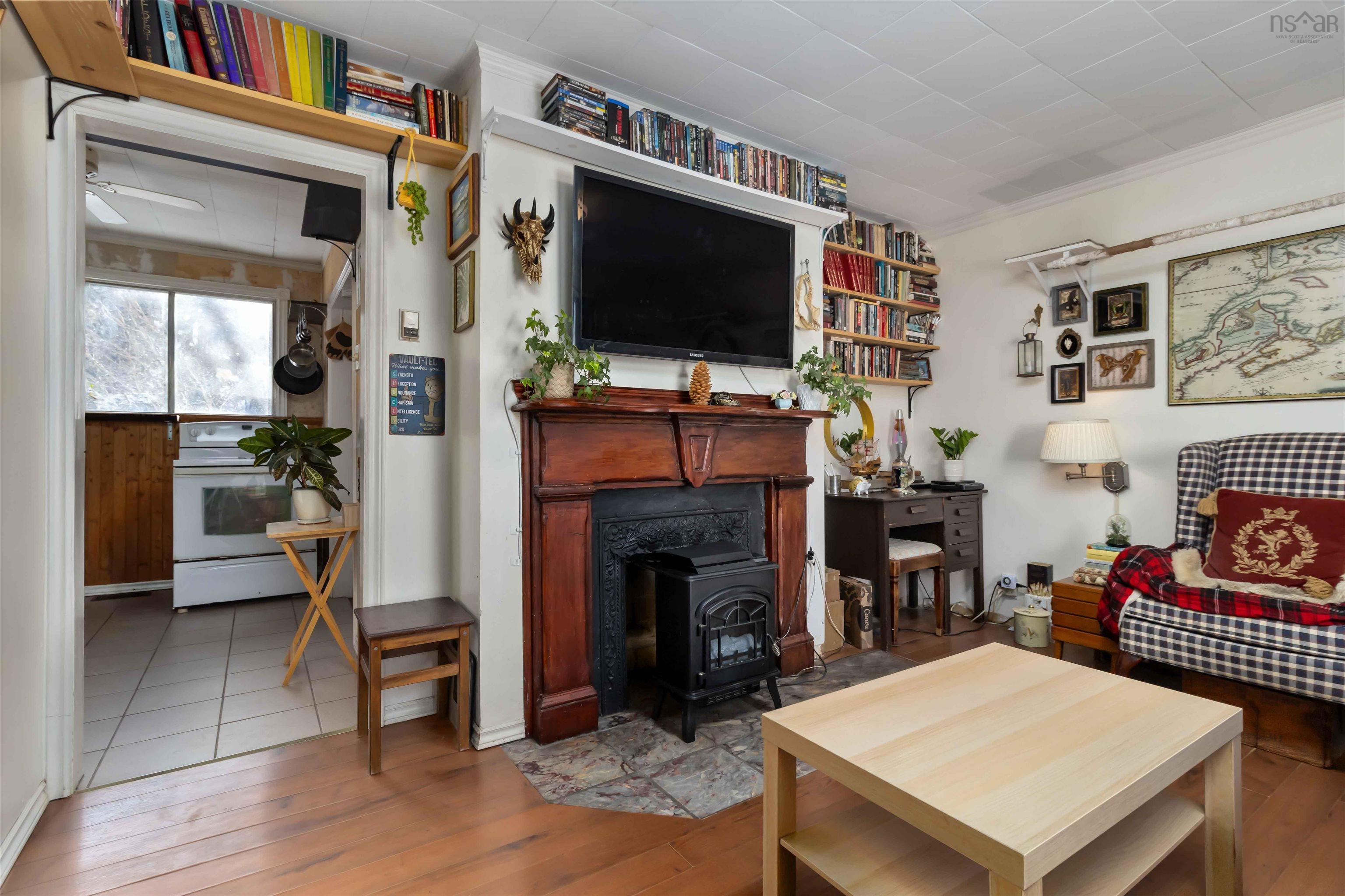 $349,900.00: 23 Military Road, Halifax