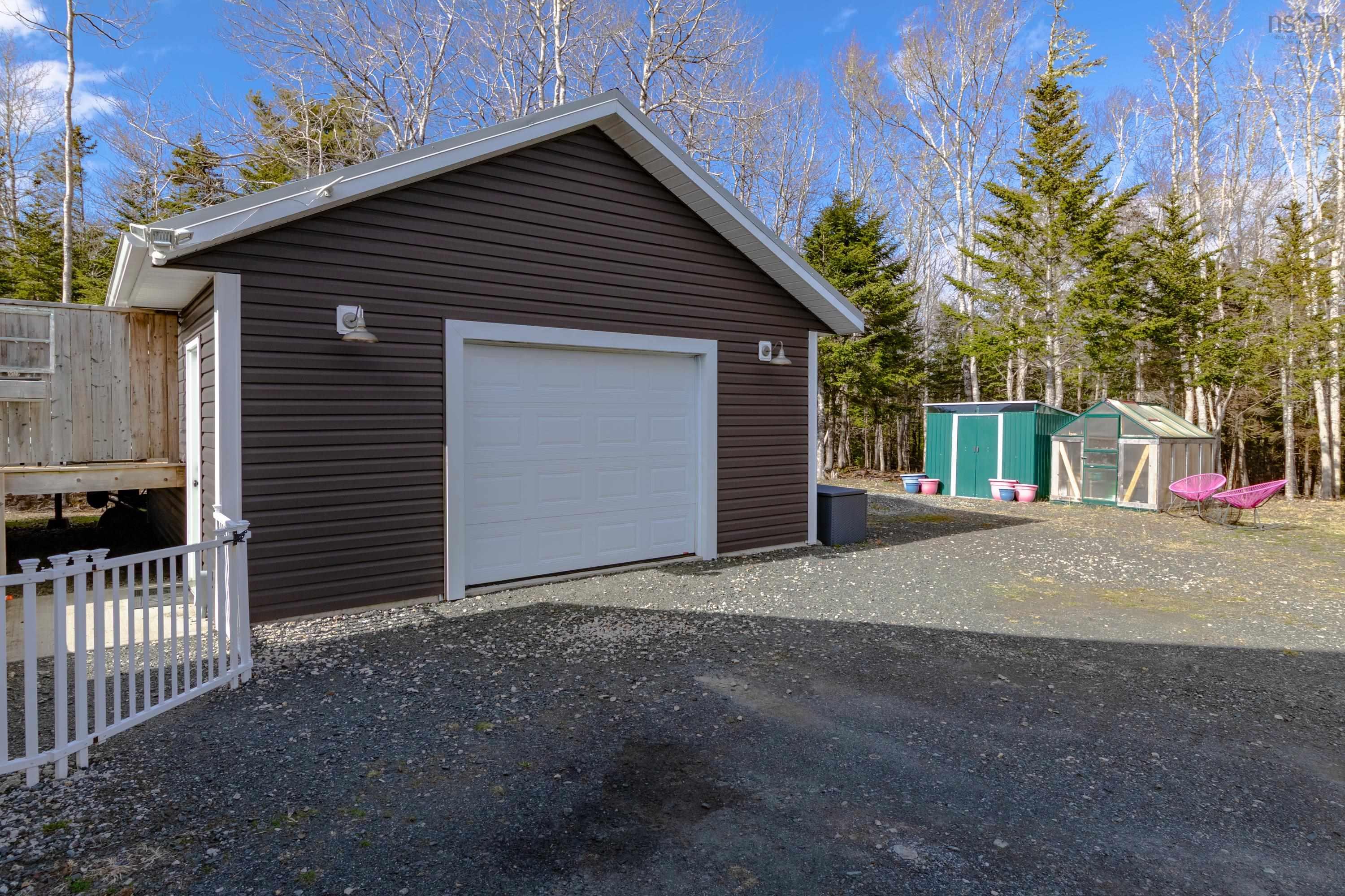 $499,900.00: 3389 Highway 340 Highway, Carleton