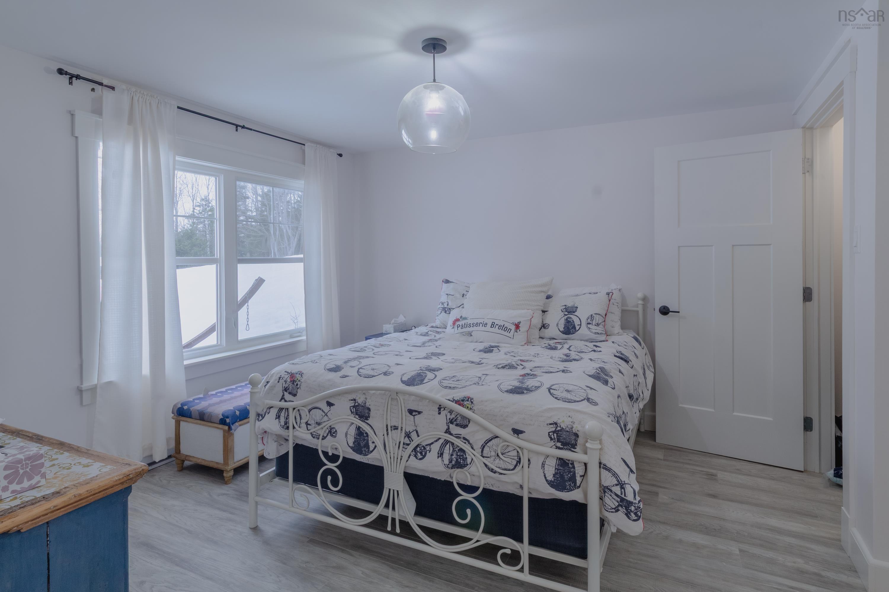 $524,900.00: 3389 Highway 340 Highway, Carleton