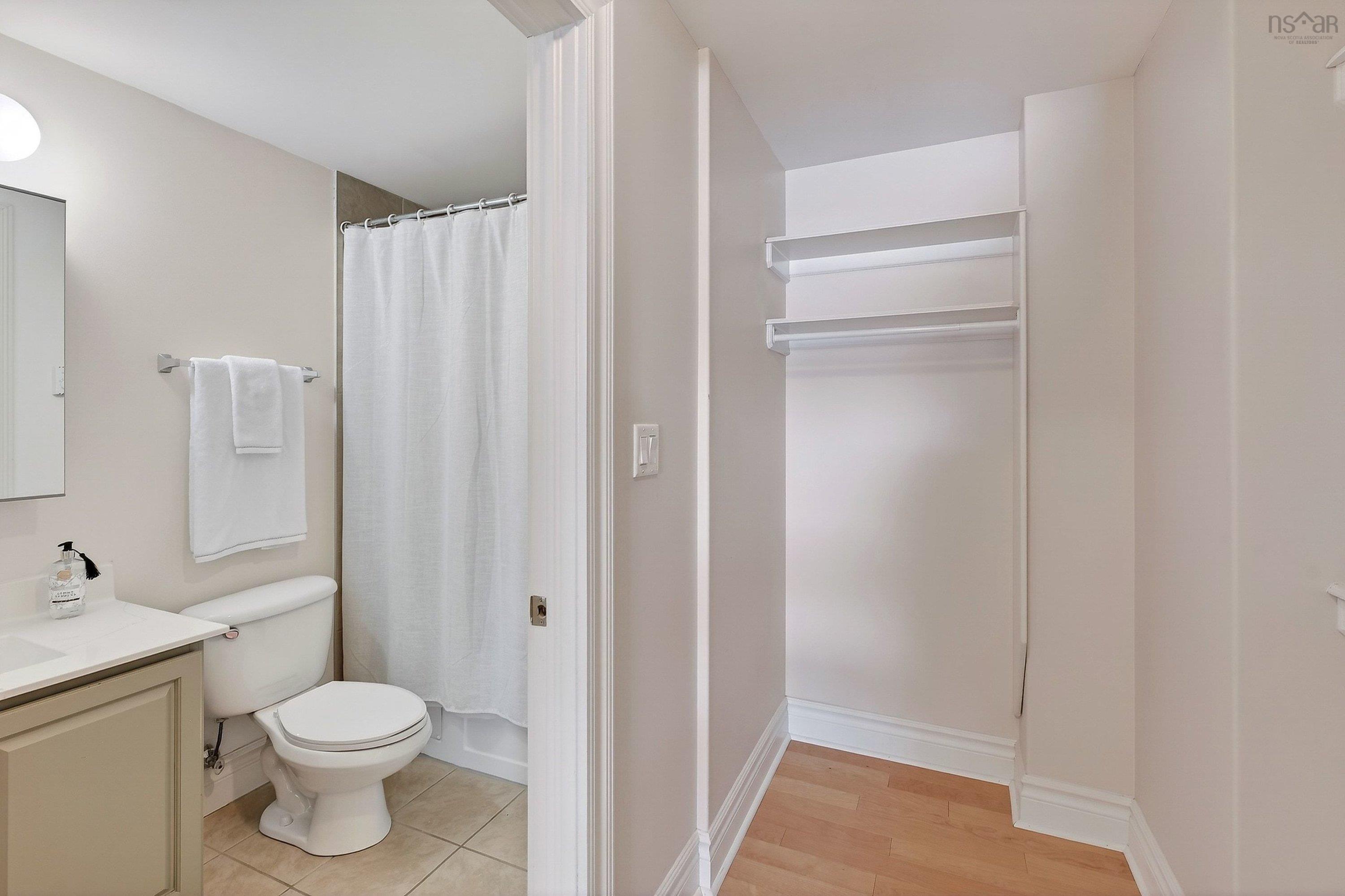 302 1270 Oxford Street, Halifax, NS (MLS 202601744)