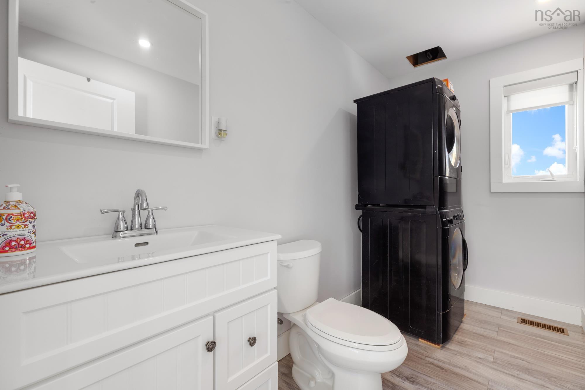 1452 & 1454 Terence Bay Road, Terence Bay, NS (MLS 202601751)