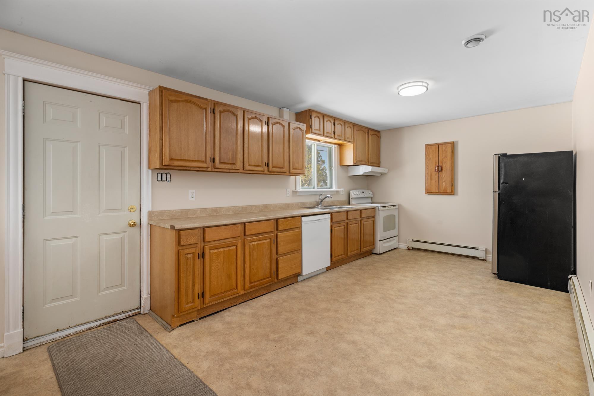 1452 & 1454 Terence Bay Road, Terence Bay, NS (MLS 202601751)