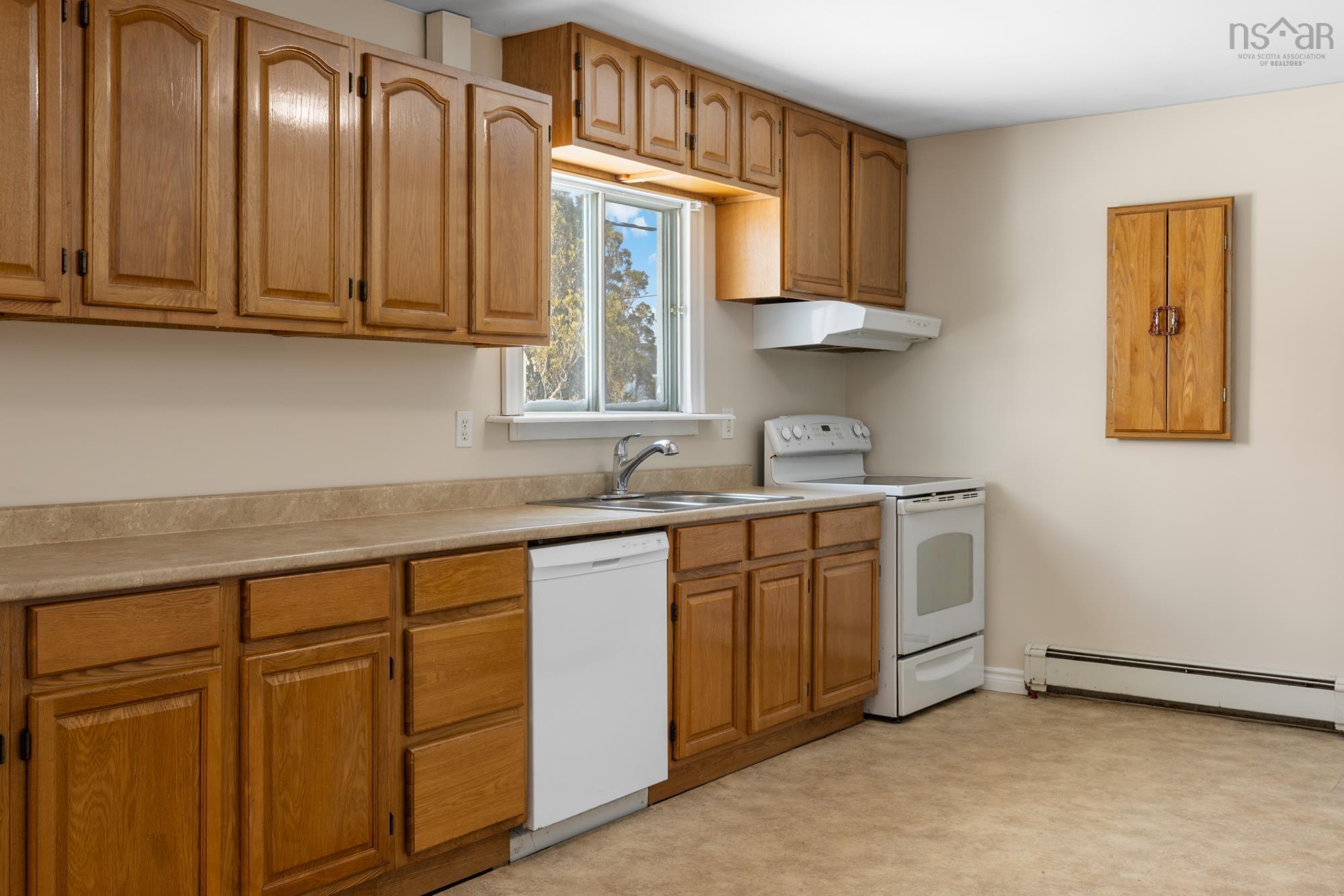 1452 & 1454 Terence Bay Road, Terence Bay, NS (MLS 202601751)