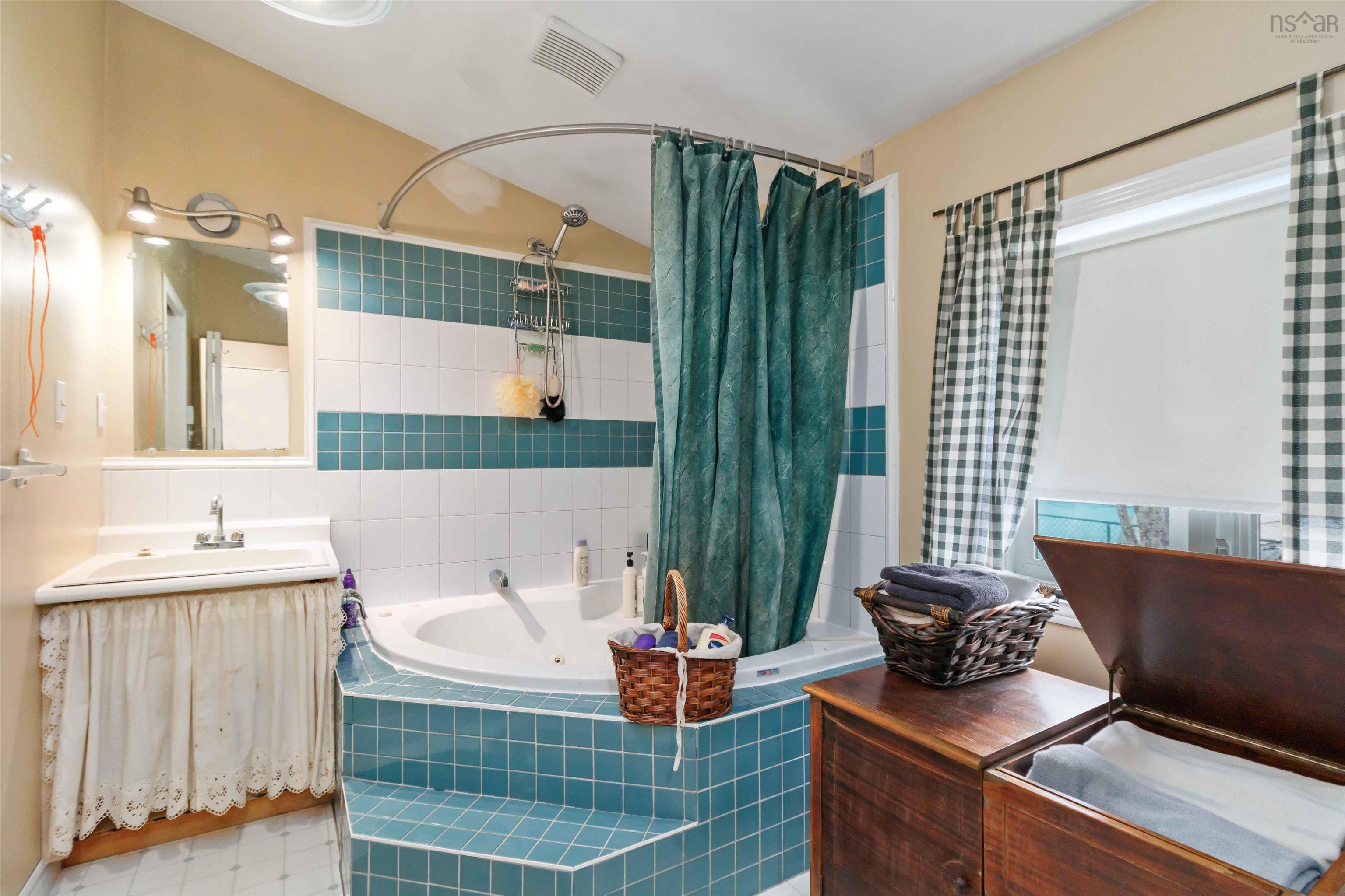 64 Irene Avenue, Lower Sackville, NS (MLS 202601752)