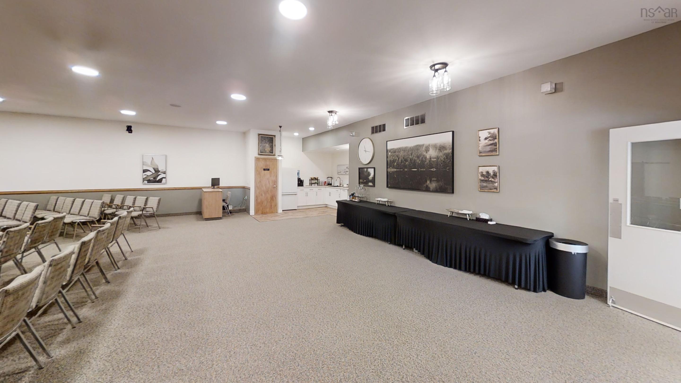 $599,900.00: 5431 Evangeline Trail, Waterville