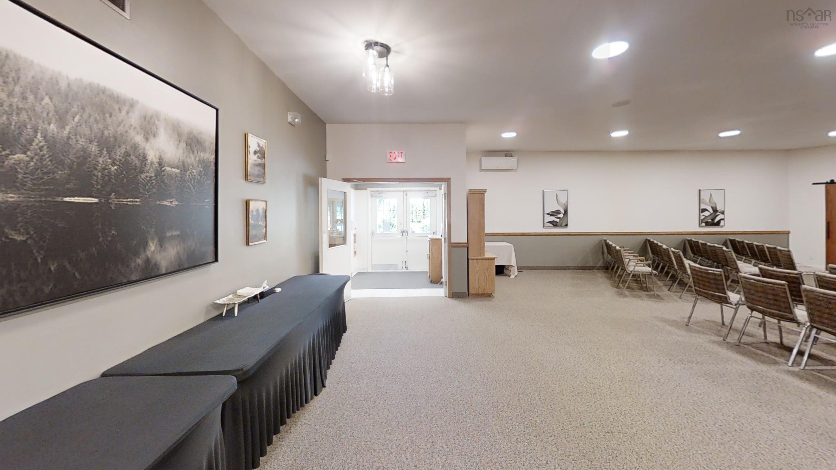 $599,900.00: 5431 Evangeline Trail, Waterville