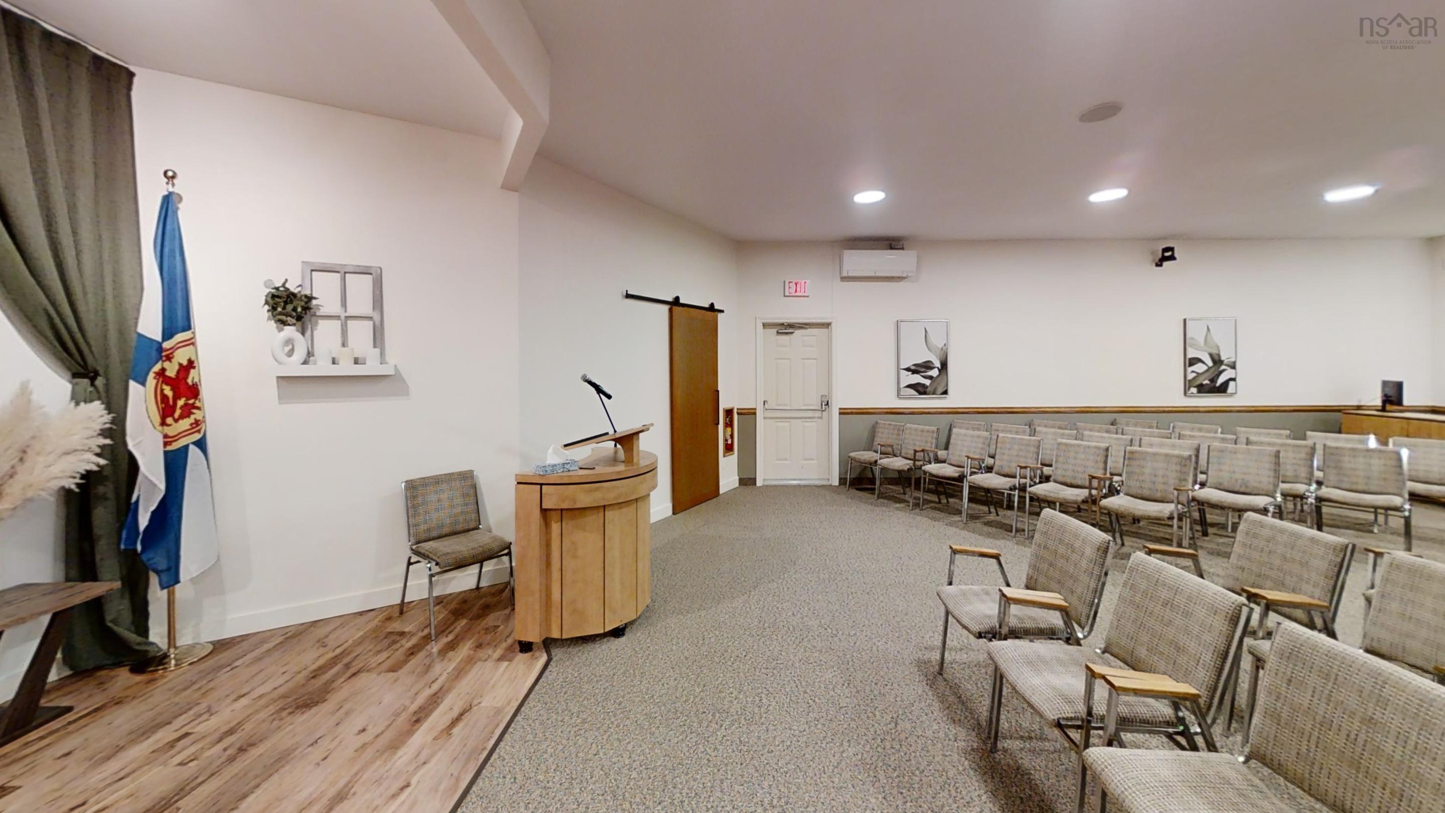 $599,900.00: 5431 Evangeline Trail, Waterville