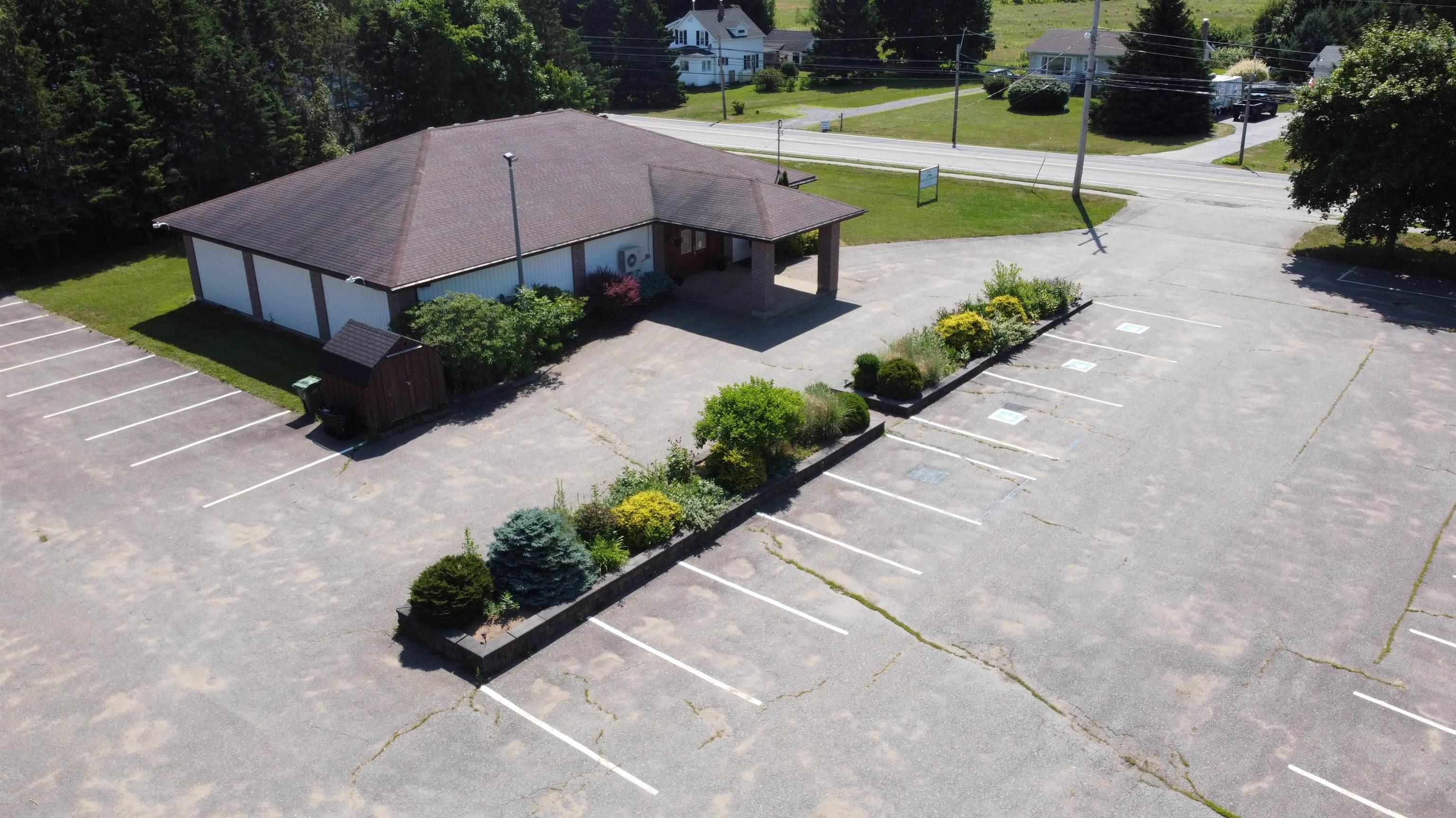 $599,900.00: 5431 Evangeline Trail, Waterville