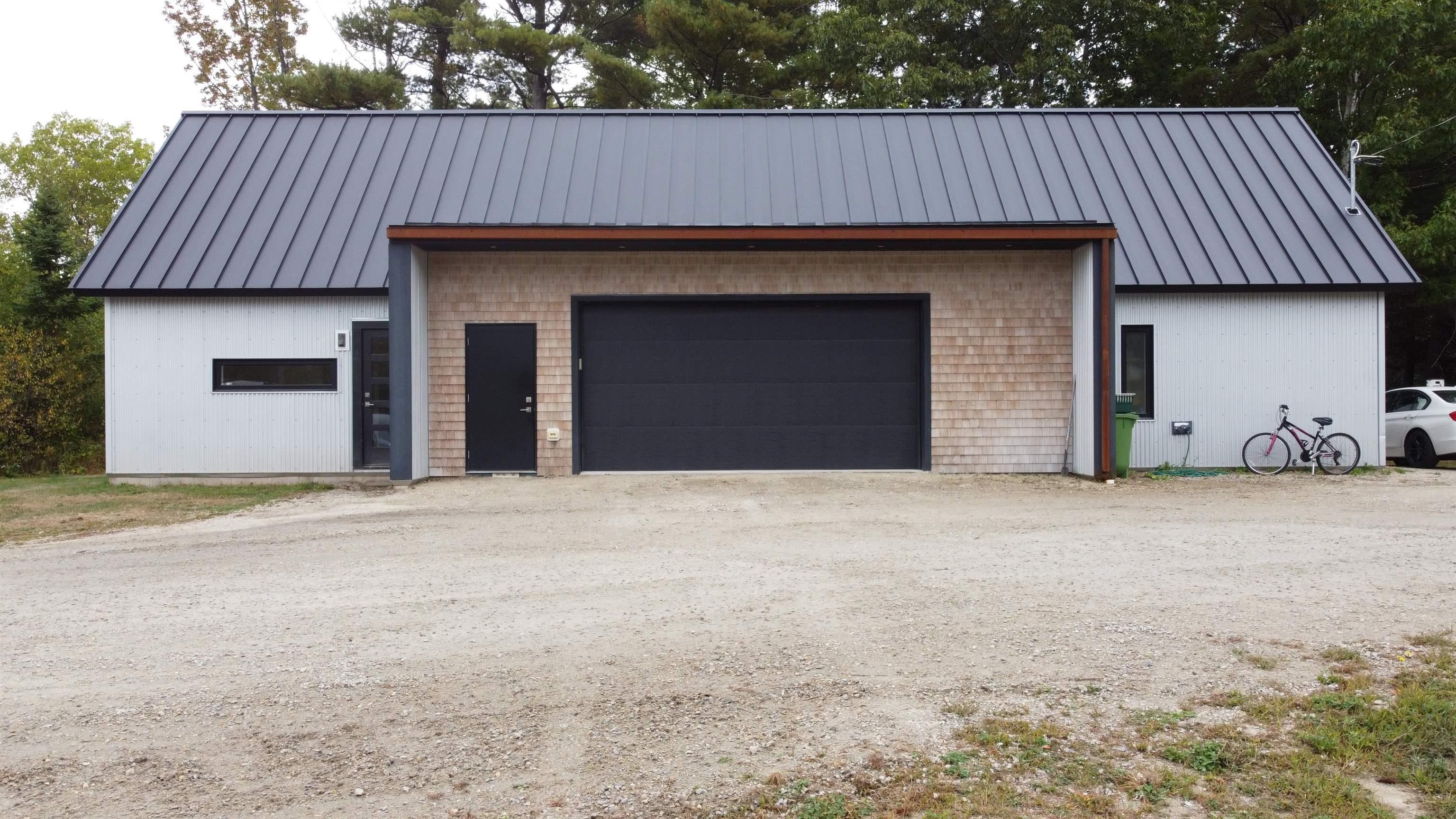 $1,499,900.00: 65 Jessicas Way, Greenwich