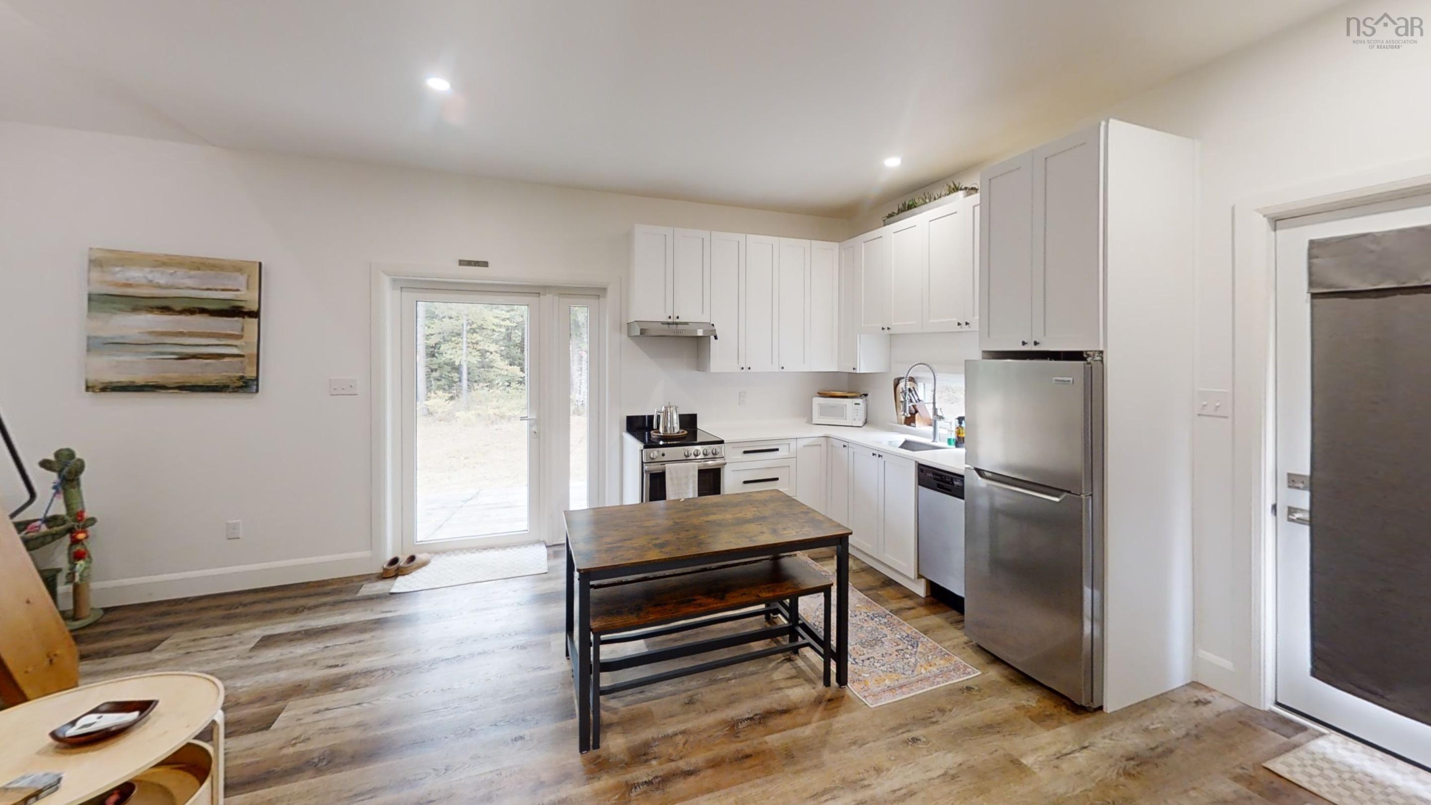 $1,499,900.00: 65 Jessicas Way, Greenwich