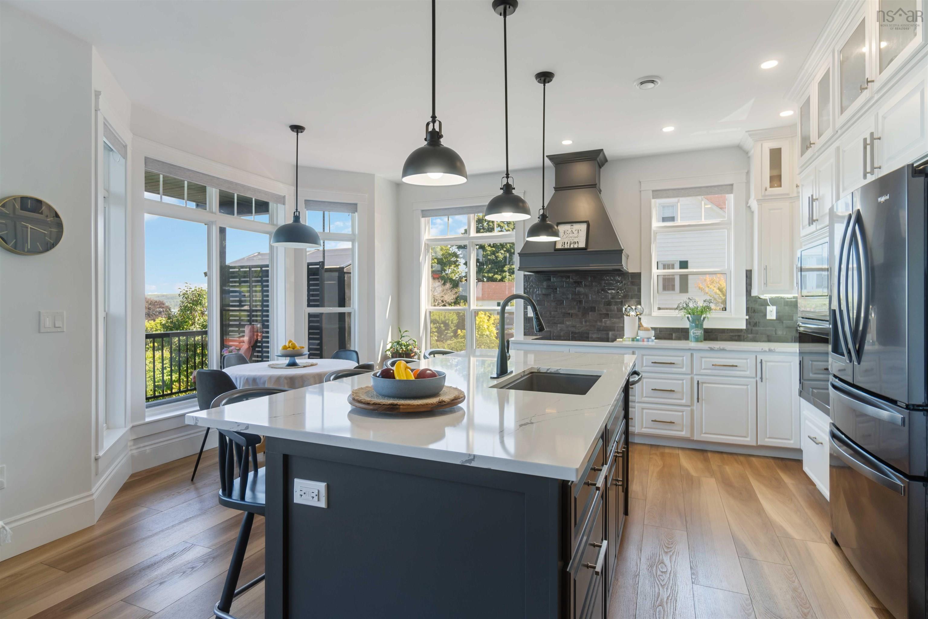 $989,000.00: 180 King Street, Digby