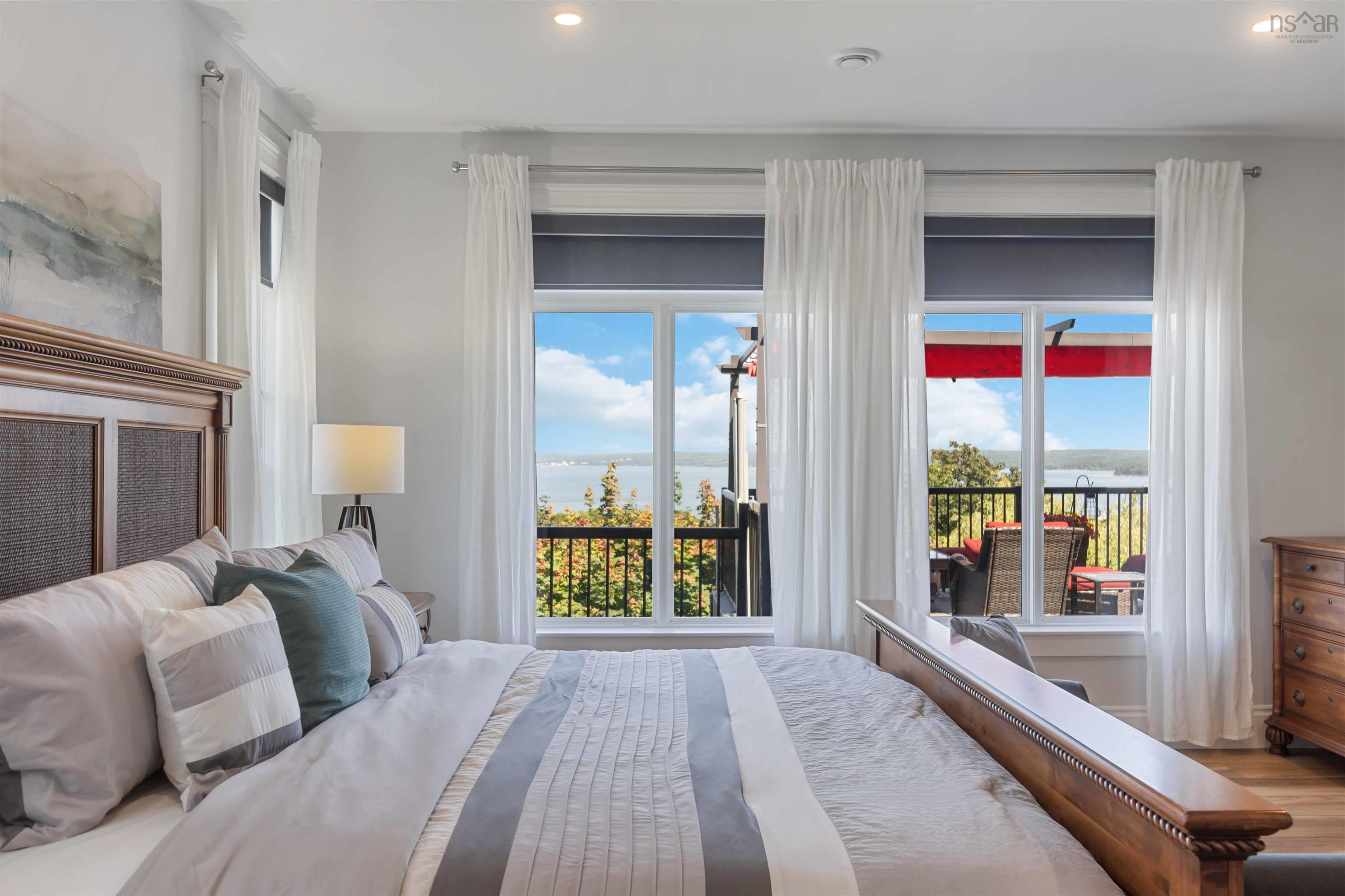 $989,000.00: 180 King Street, Digby