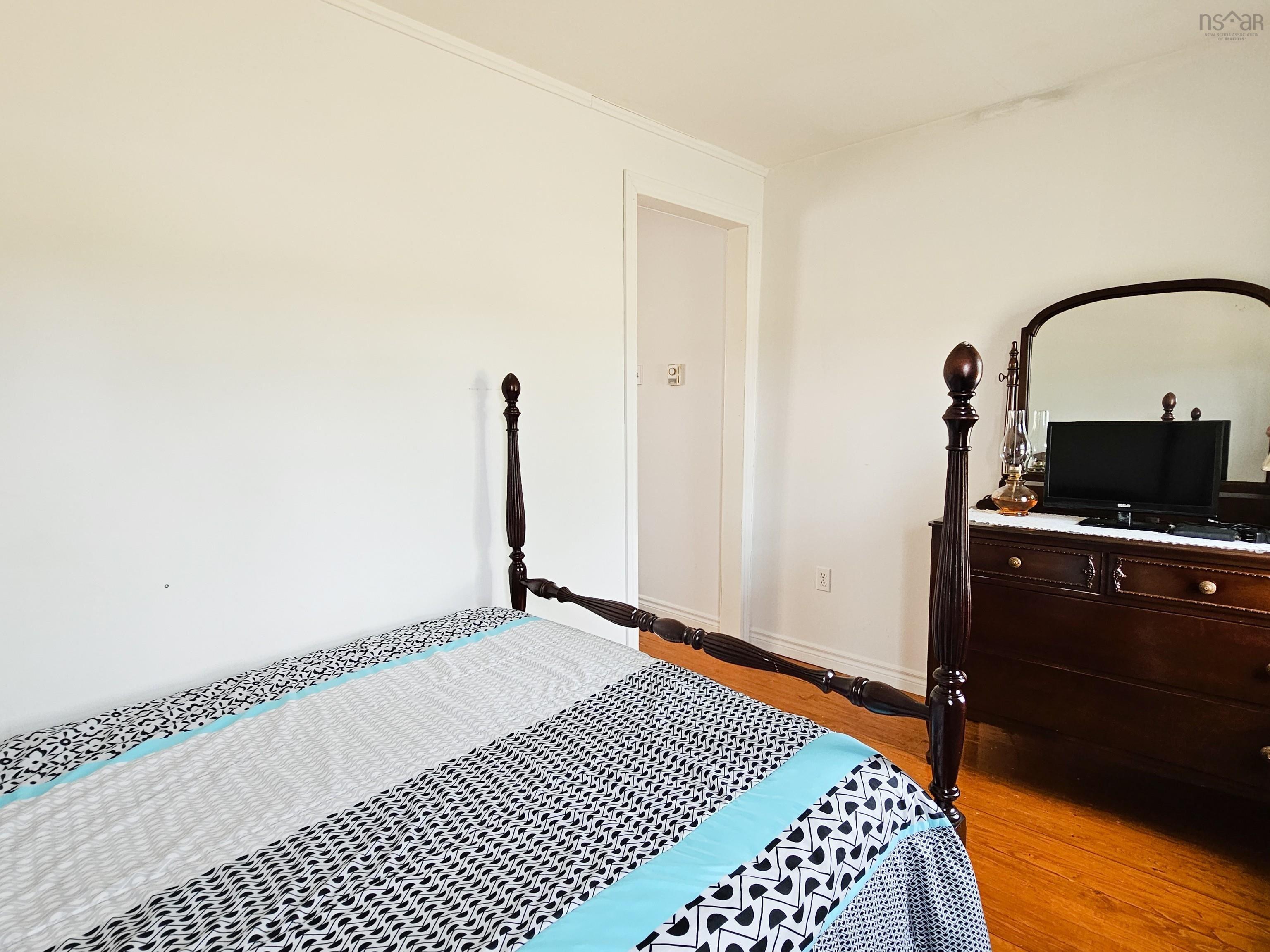 $245,000.00: 4606 Highway 2, Upper Economy