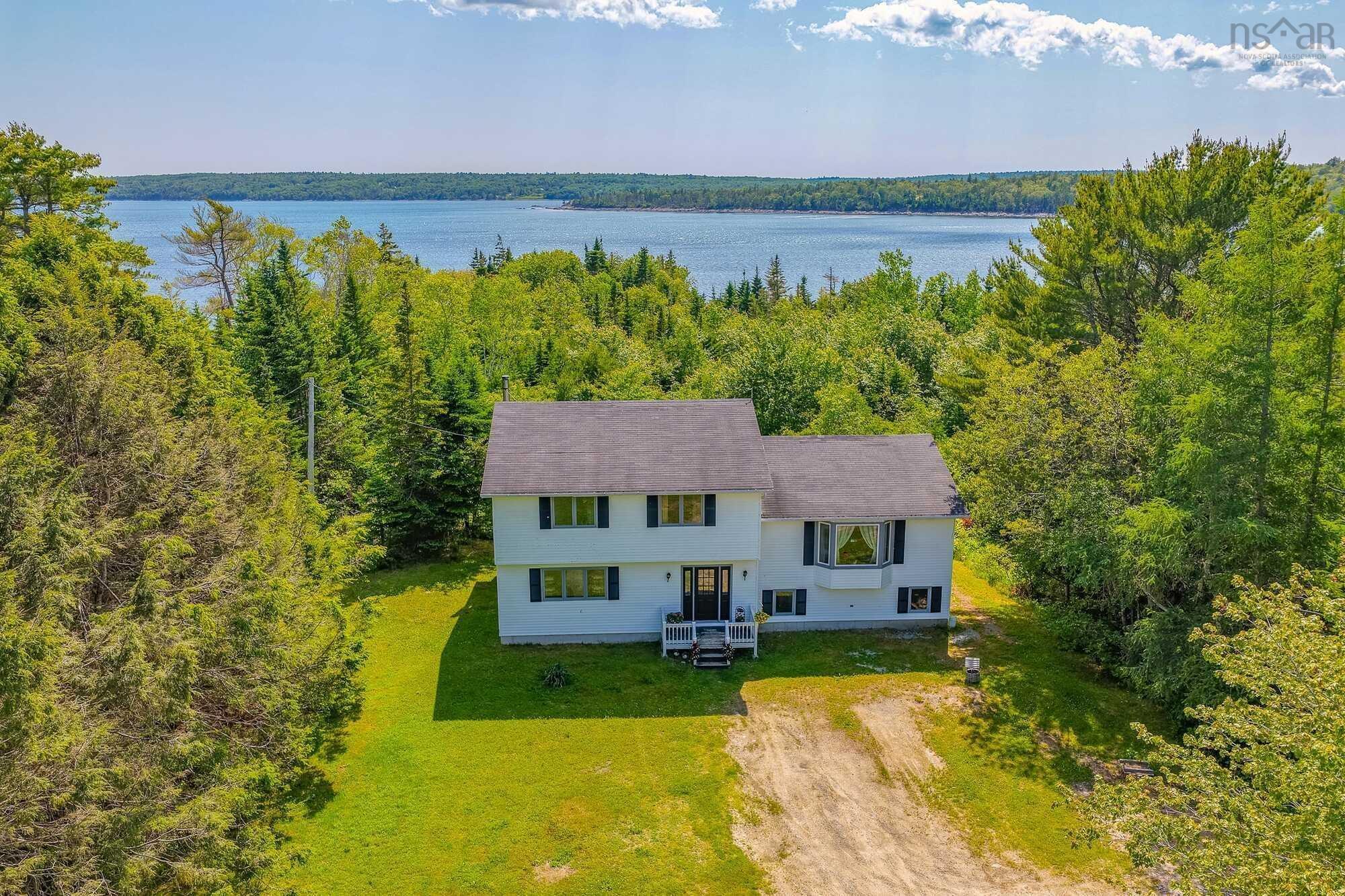 $372,000.00: 5691 NS Trunk 3, Jordan Falls