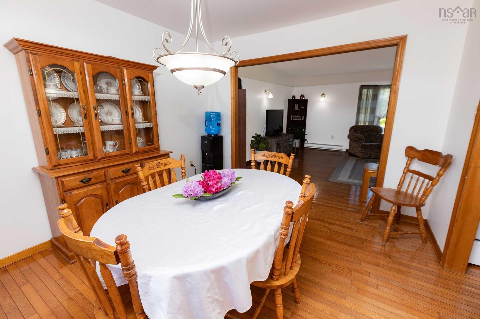 $372,000.00: 5691 NS Trunk 3, Jordan Falls