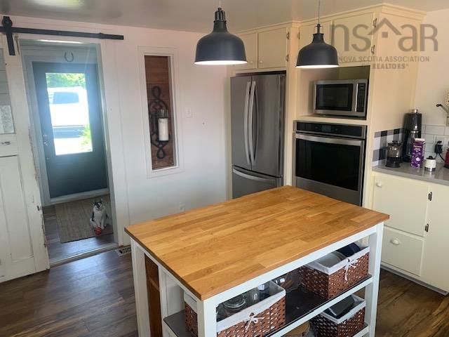 $1,450,000.00: 90 Eisenhauer Road, Oakland