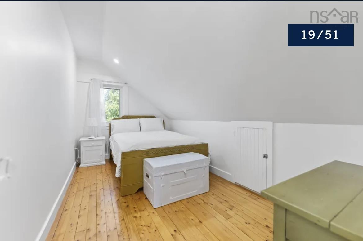 $1,450,000.00: 90 Eisenhauer Road, Oakland