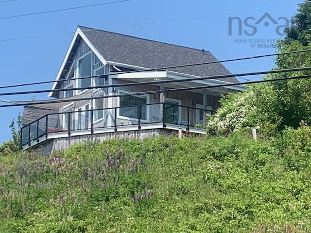 $1,450,000.00: 90 Eisenhauer Road, Oakland