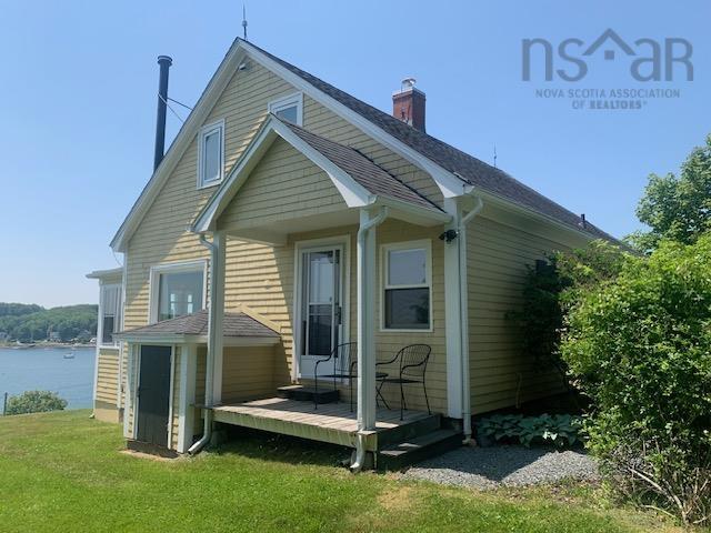 $1,450,000.00: 90 Eisenhauer Road, Oakland