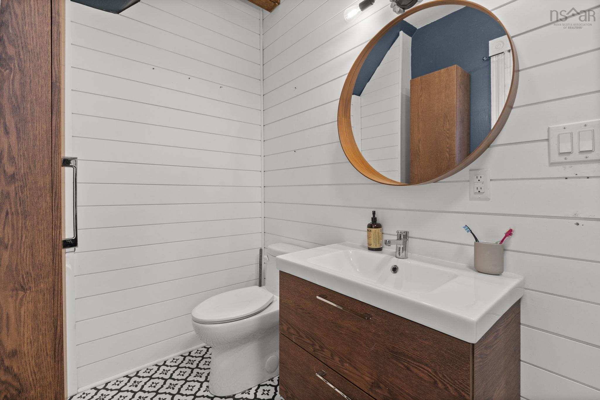 $339,000.00: 186 Wiley Avenue, Windsor