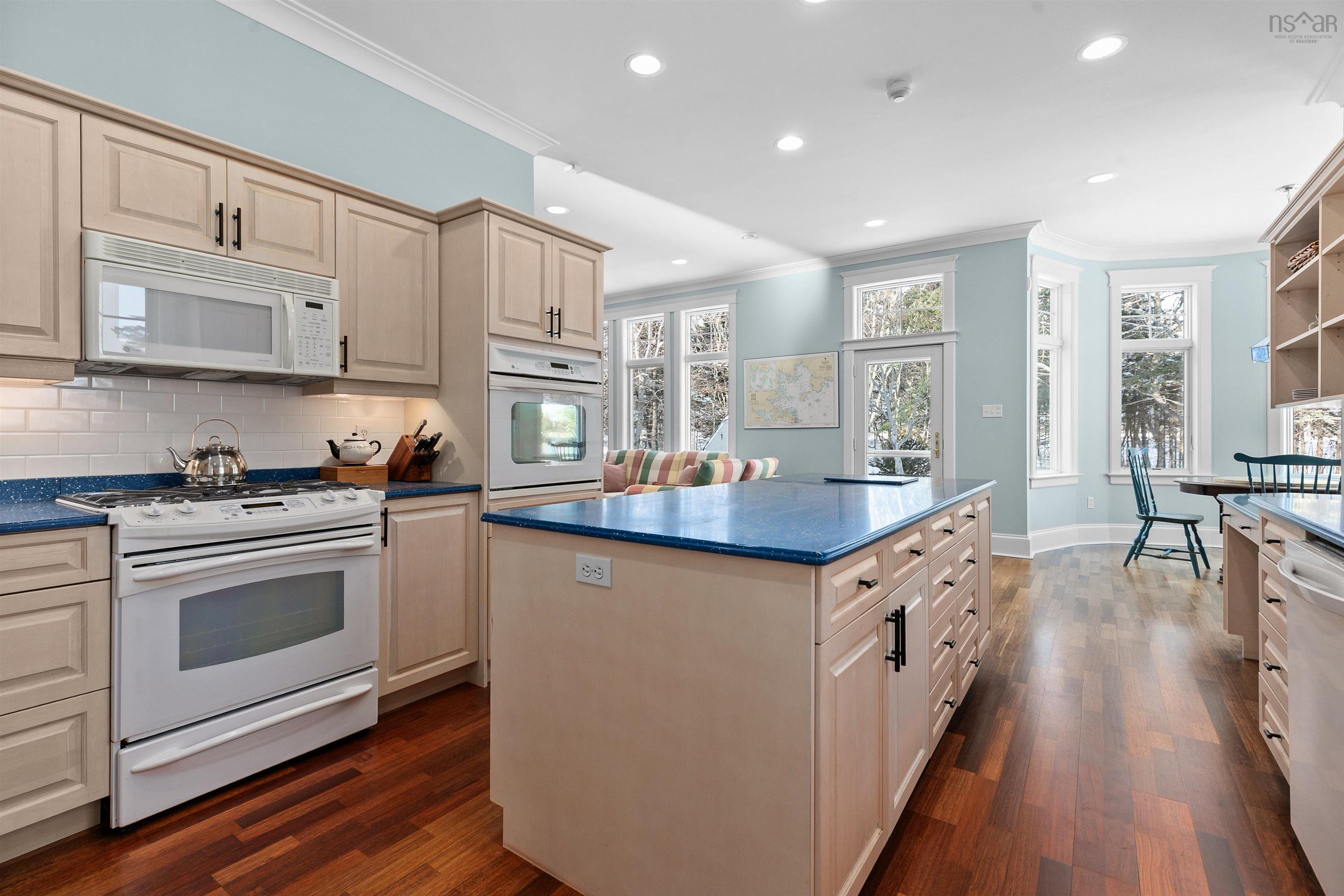 $1,695,000.00: 217 Borgalds Drive, Chester Basin