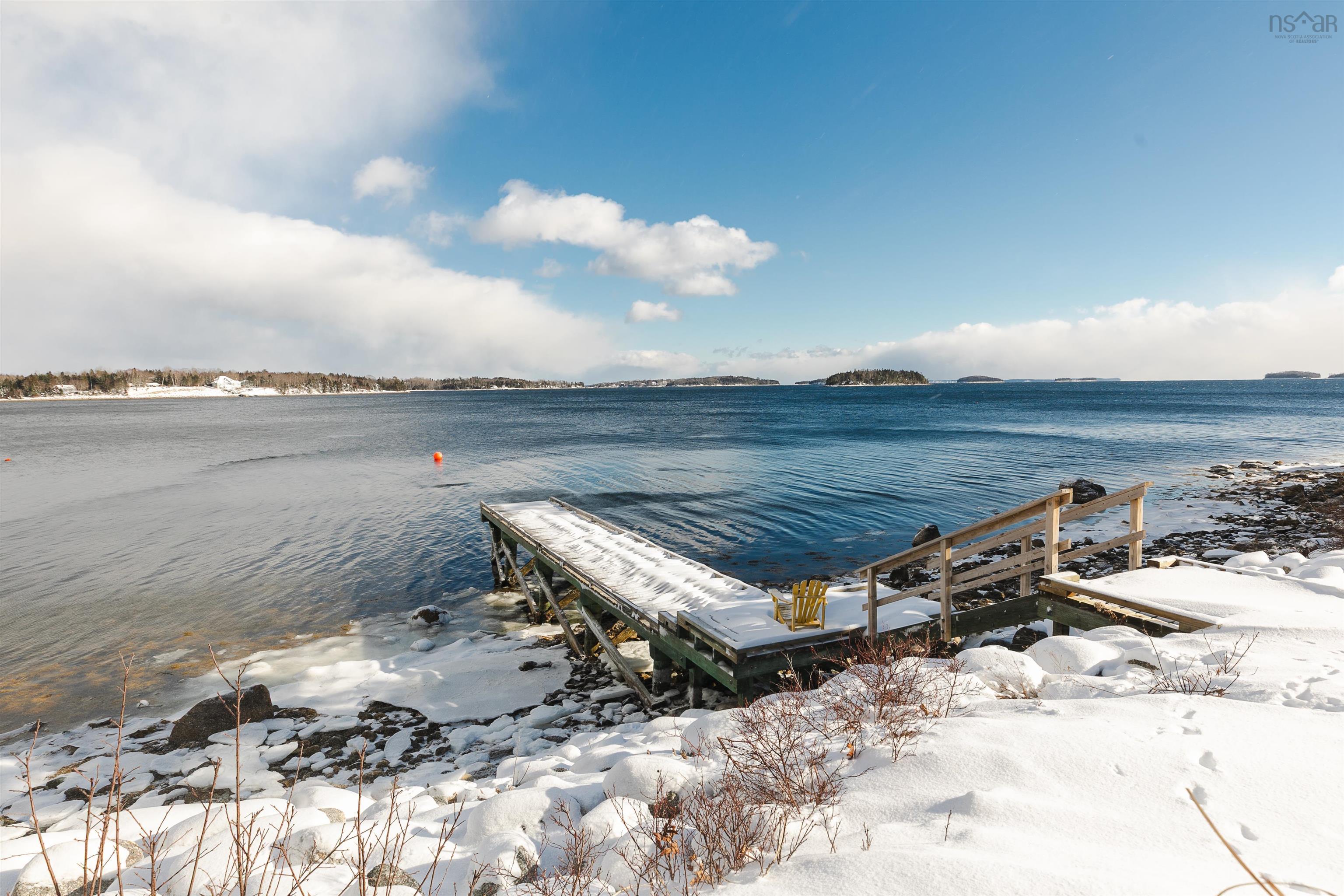 $1,695,000.00: 217 Borgalds Drive, Chester Basin