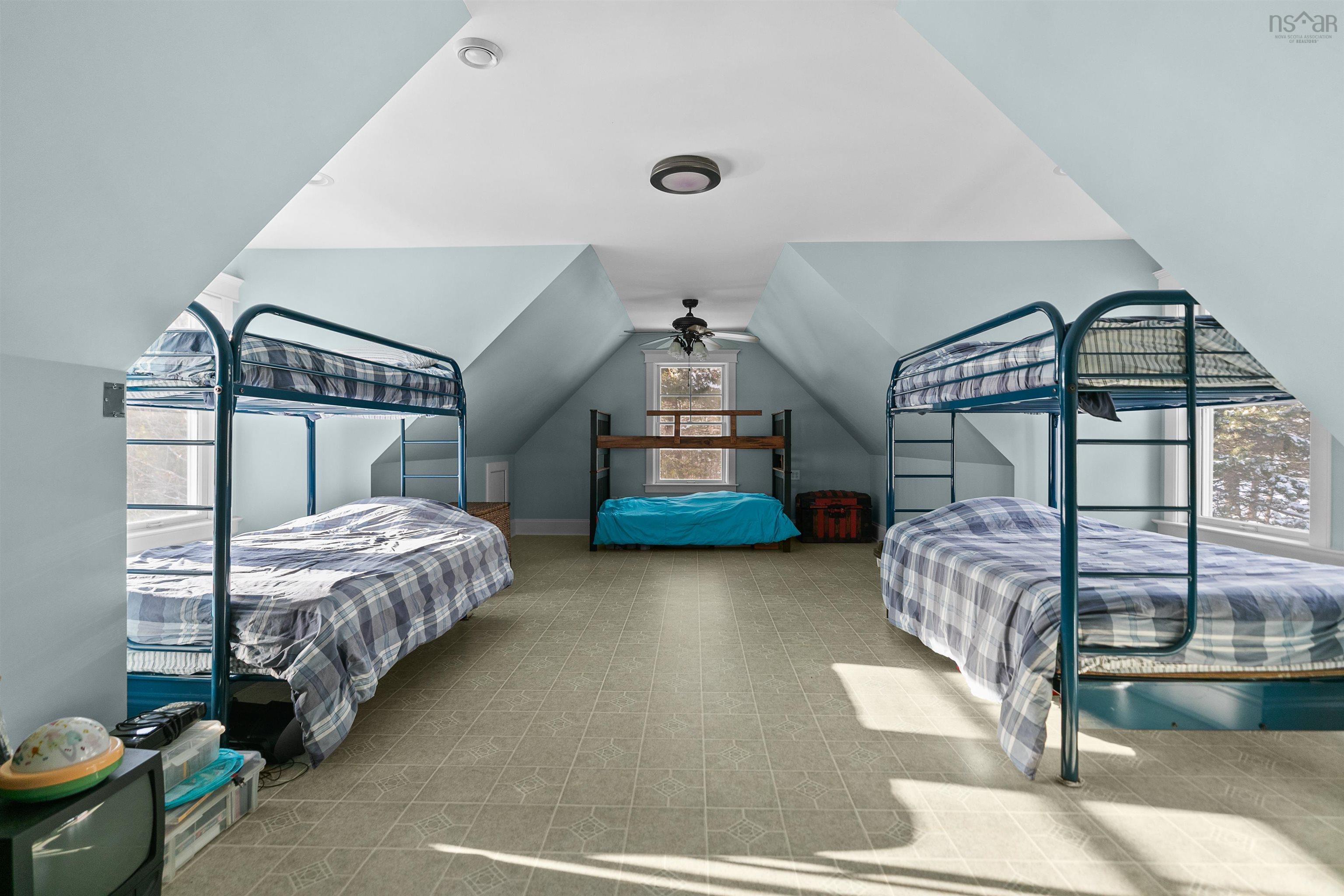 $1,695,000.00: 217 Borgalds Drive, Chester Basin