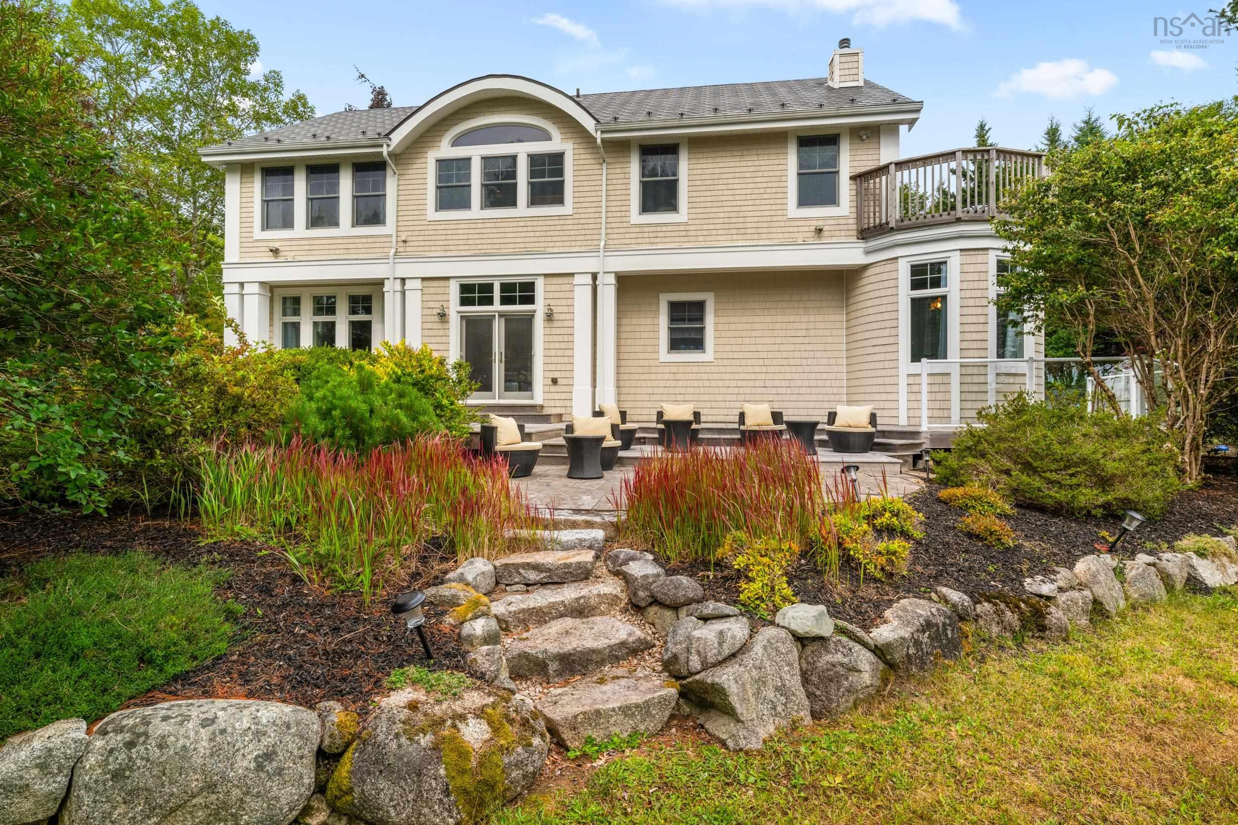 $1,695,000.00: 217 Borgalds Drive, Chester Basin