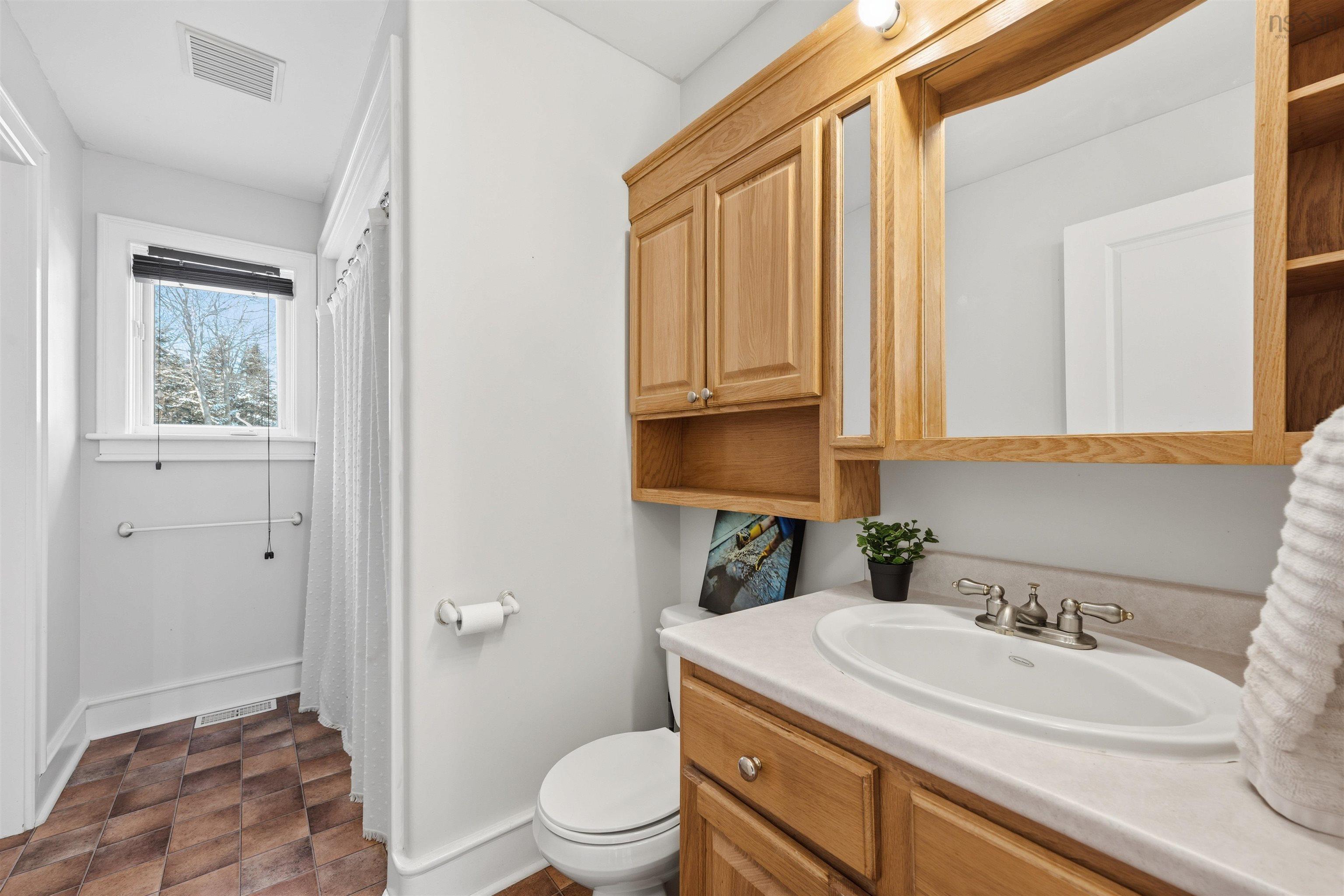 3279 St. Margarets Bay Road, Timberlea, NS (MLS 202601781)