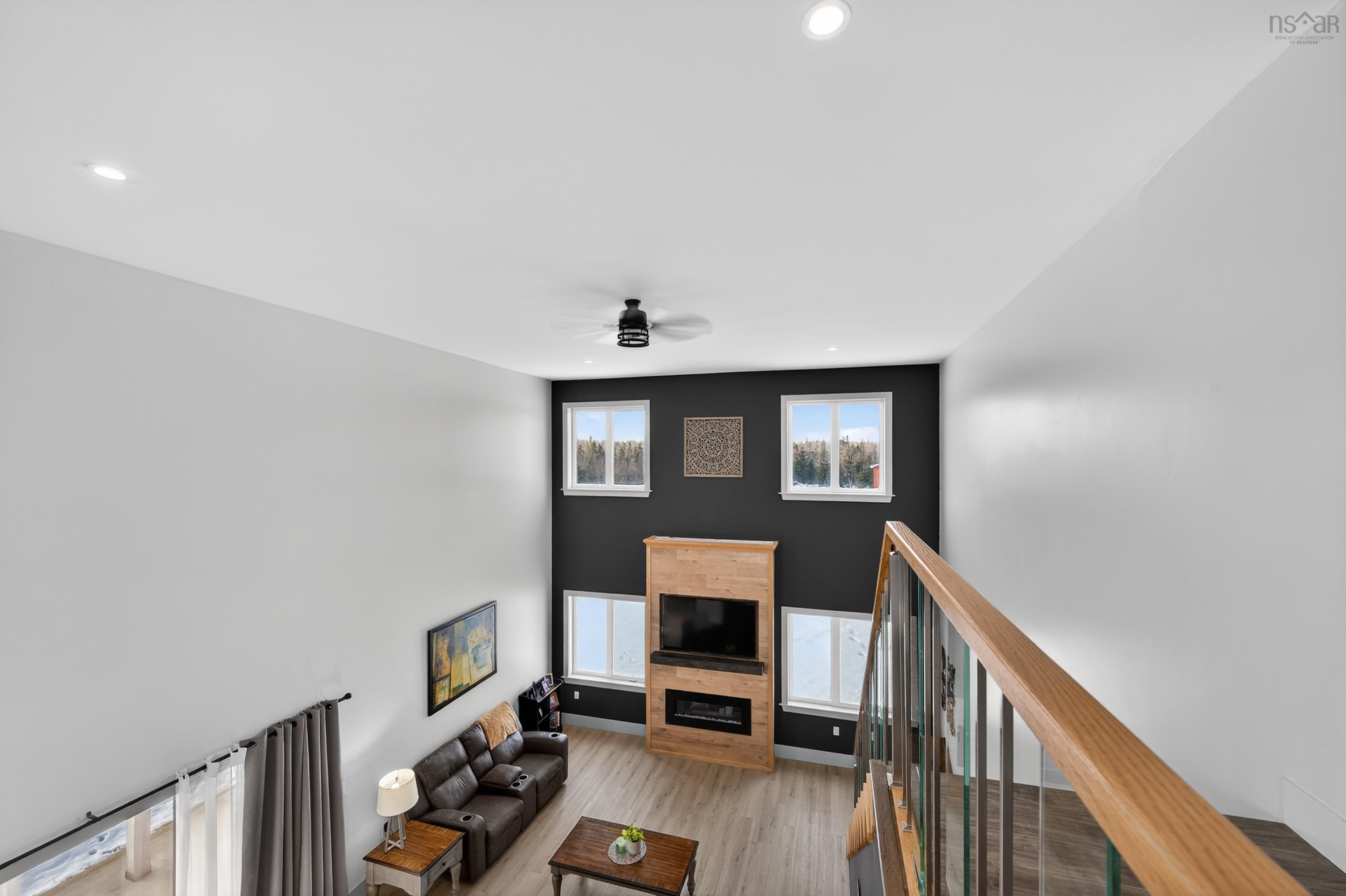 $950,000.00: 940 Hills Road, Albert Bridge