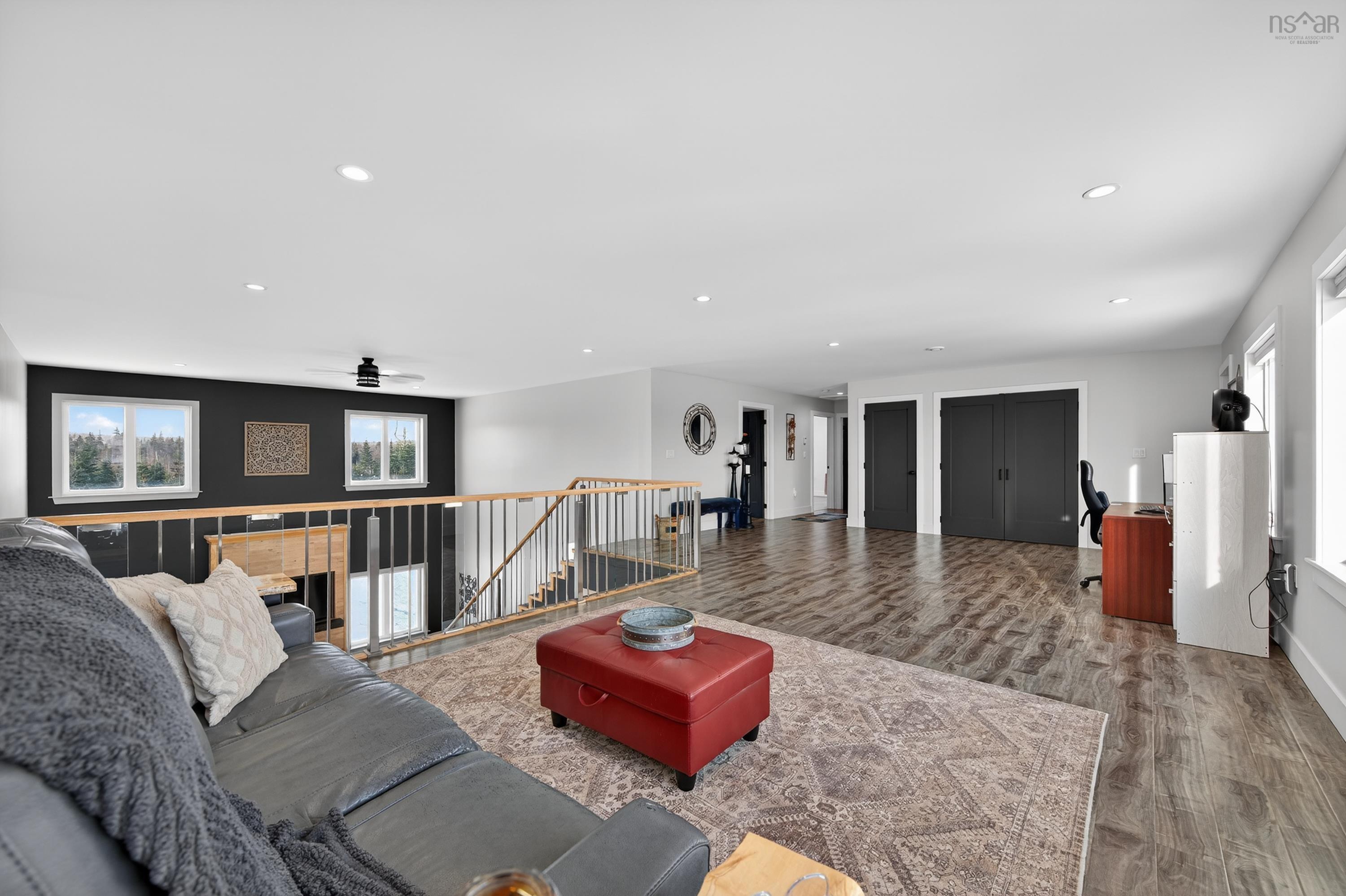 $950,000.00: 940 Hills Road, Albert Bridge