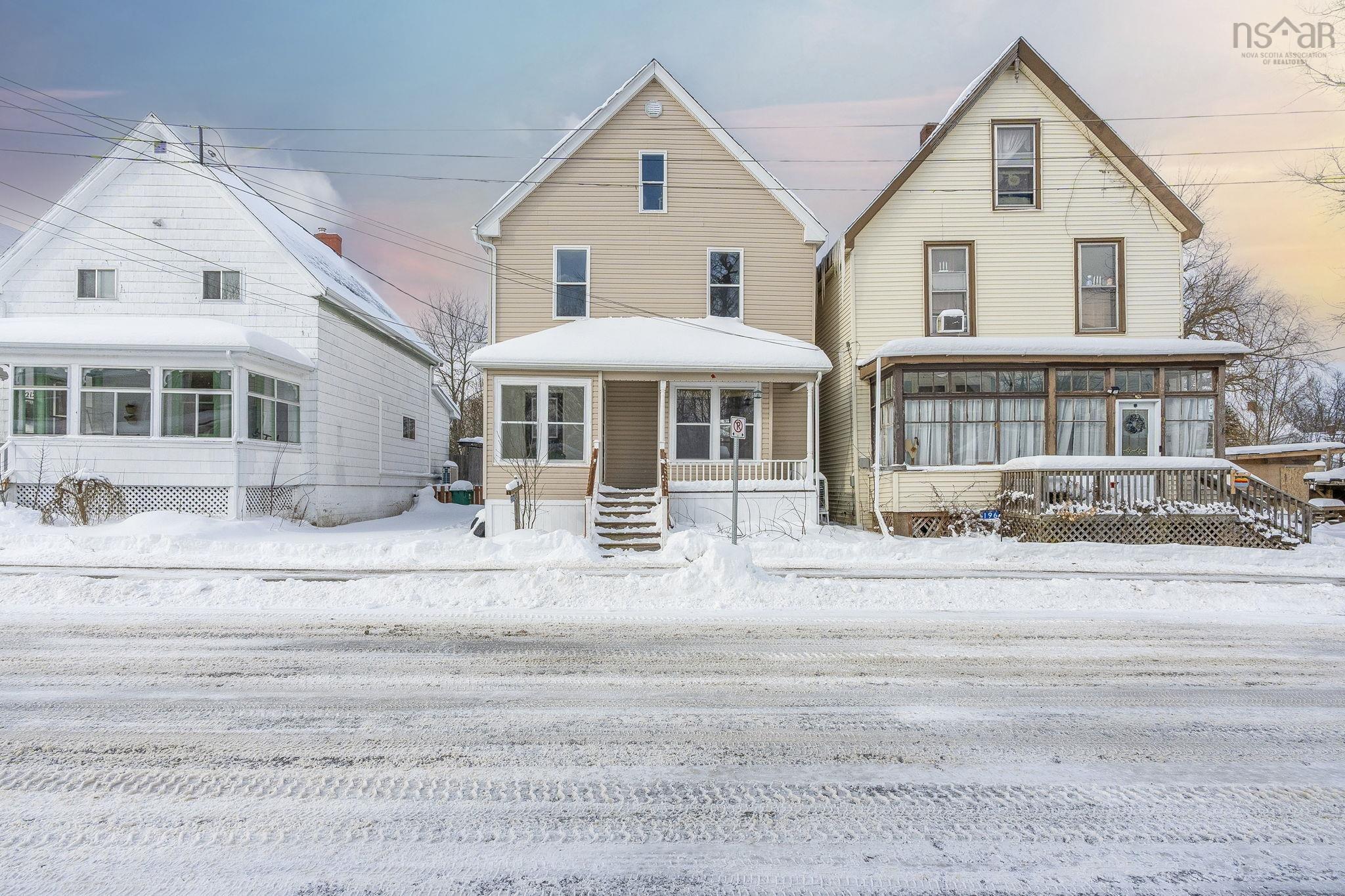 $339,000.00: 204 Victoria Street, Windsor