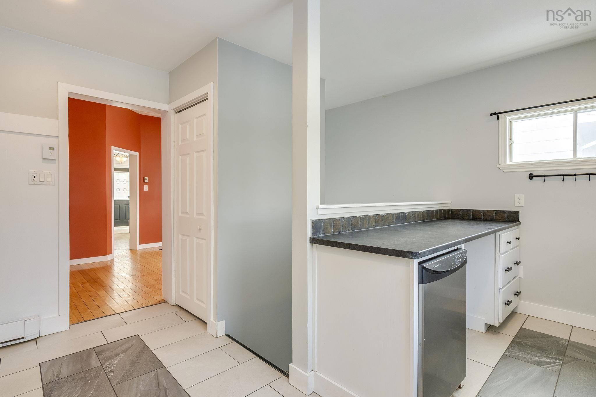 $339,000.00: 204 Victoria Street, Windsor