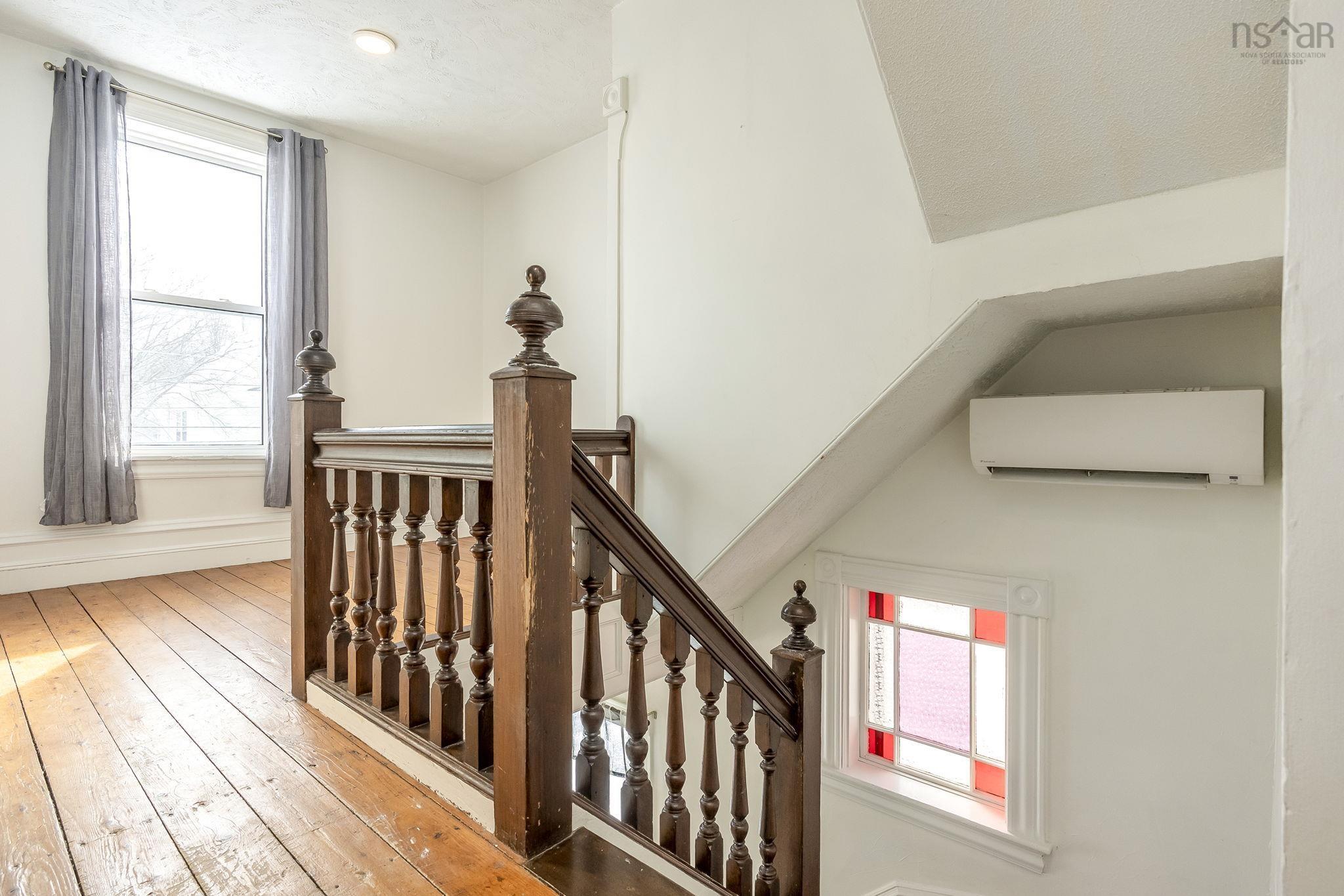 $339,000.00: 204 Victoria Street, Windsor