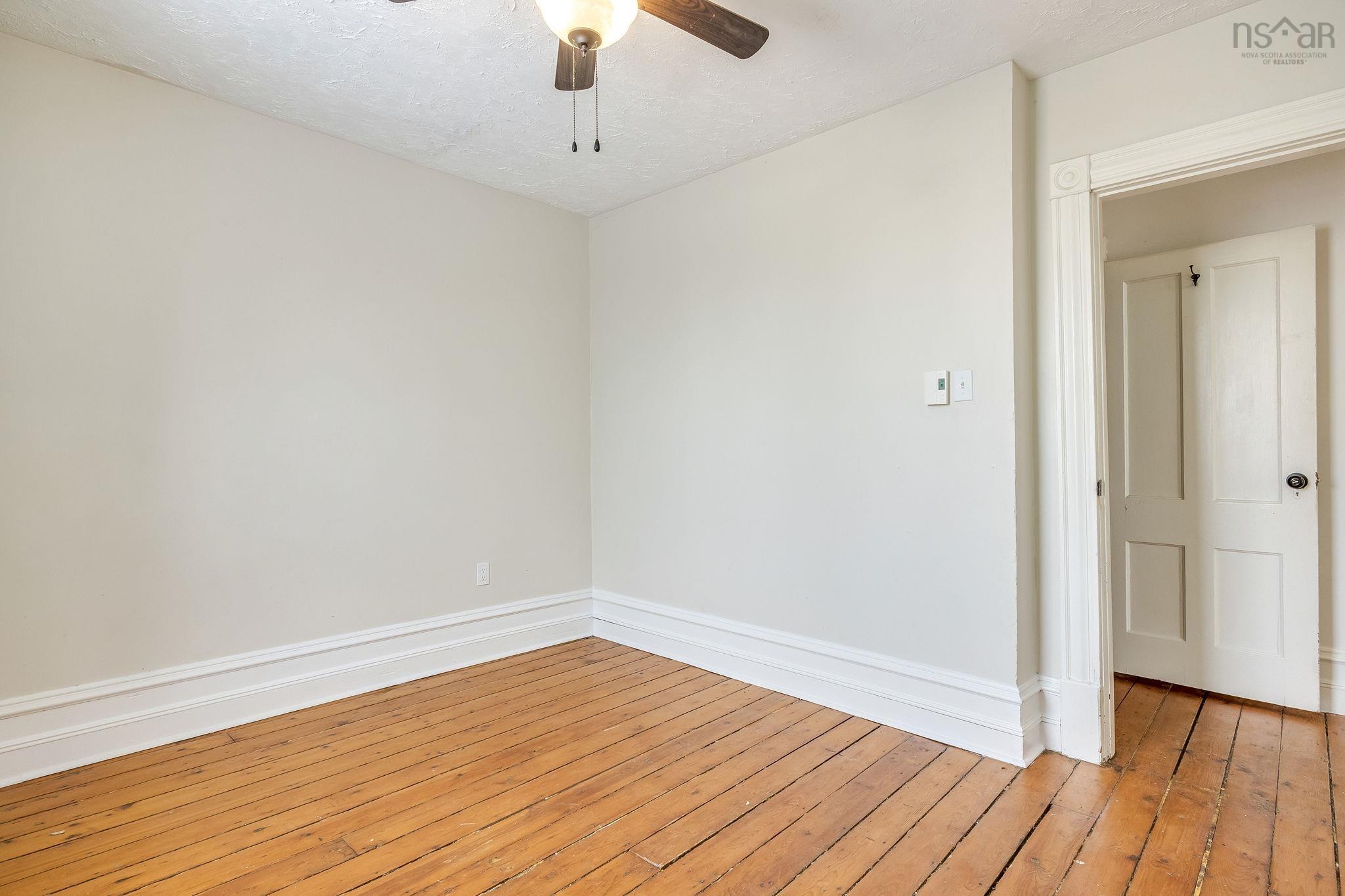 $339,000.00: 204 Victoria Street, Windsor