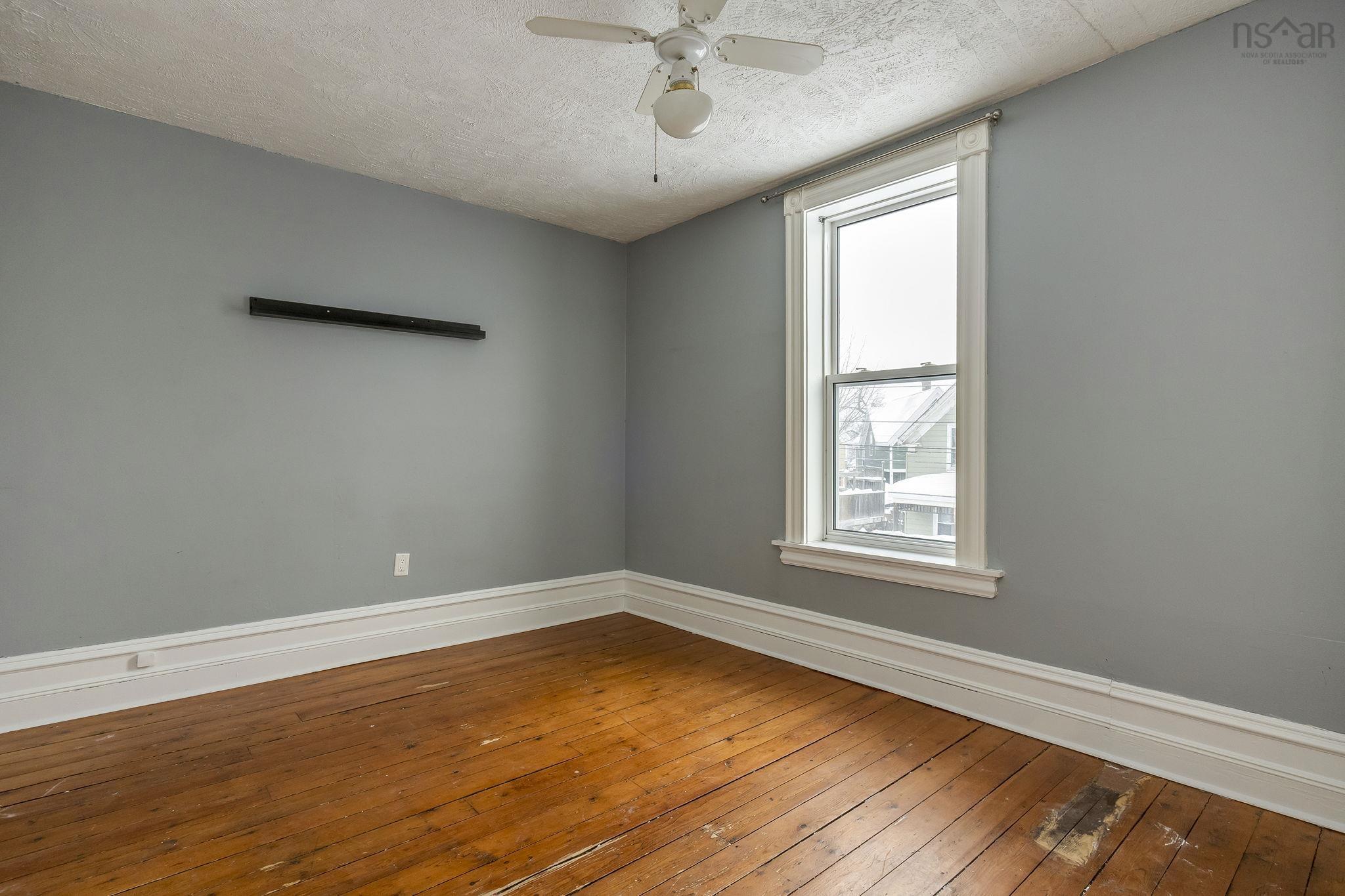 $339,000.00: 204 Victoria Street, Windsor